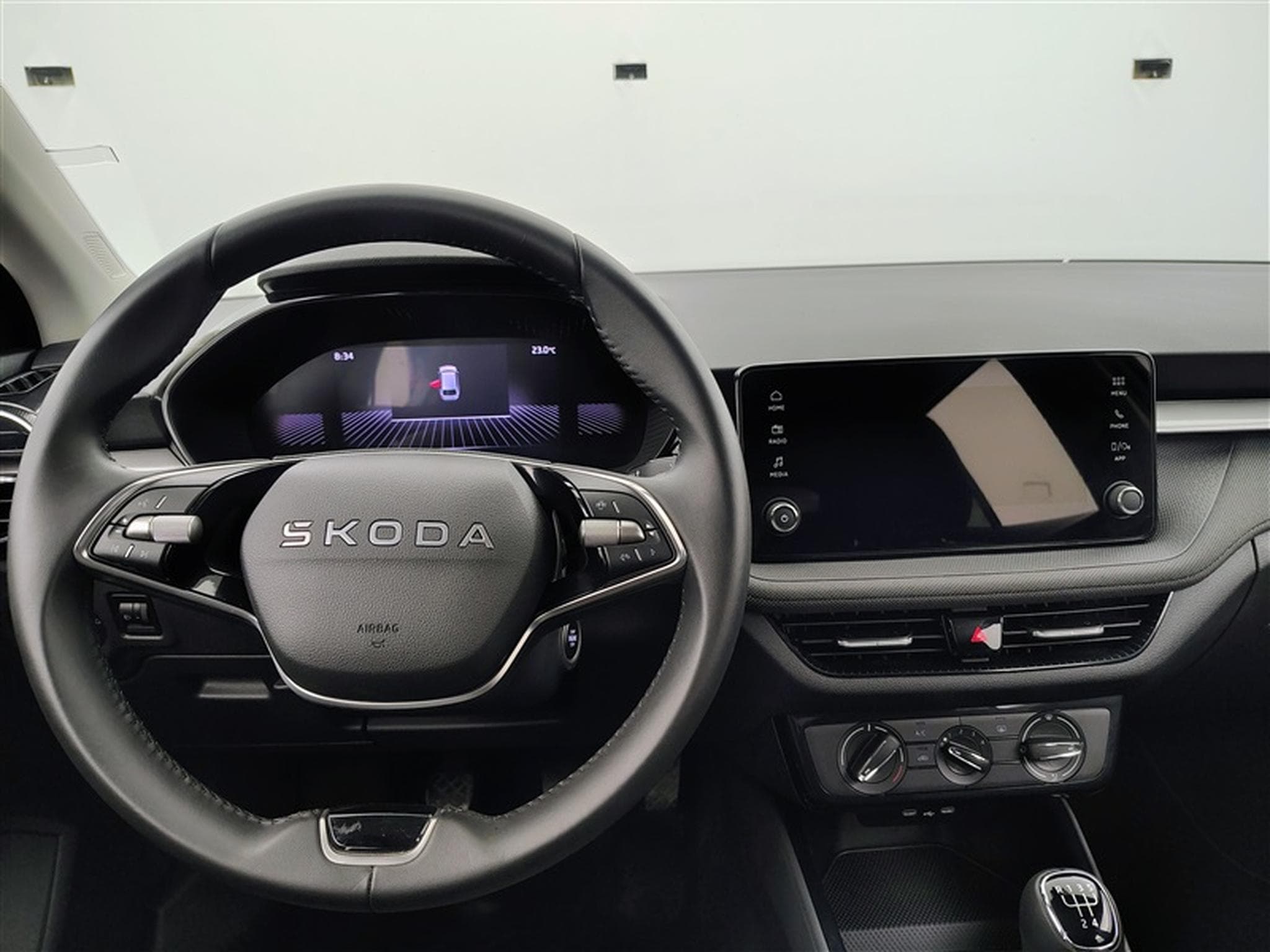 Skoda Fabia 1.0 TSI 95cv Selection CARPLAY / FULL LED / PDC AR / JA 15" (2025) - Photo 9