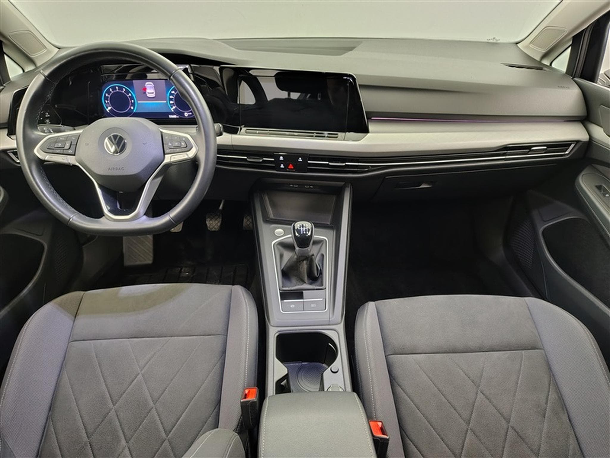 VW Golf 1.0 TSI 110Cv  NAVI / CAMERA / FULL LED / ALU (2022) - Photo 8