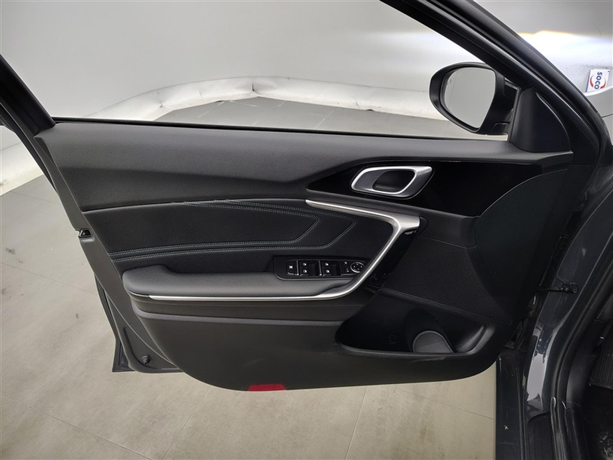 Kia Ceed Ceed 1.0 T-GDi STYLE EDITION *NAV//FULL LED//CAM/JA* (2025) - Photo 17