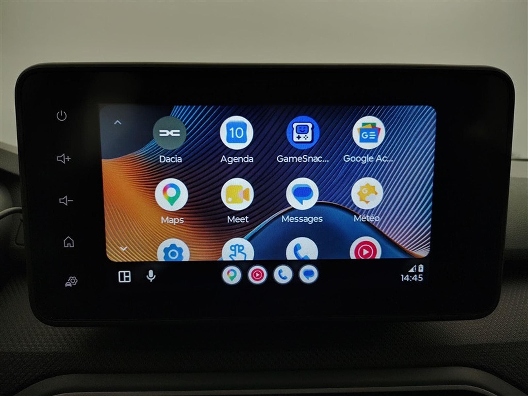 Dacia Sandero 1.0i SCe Comfort CARPLAY / PDC (2023) - Photo 19