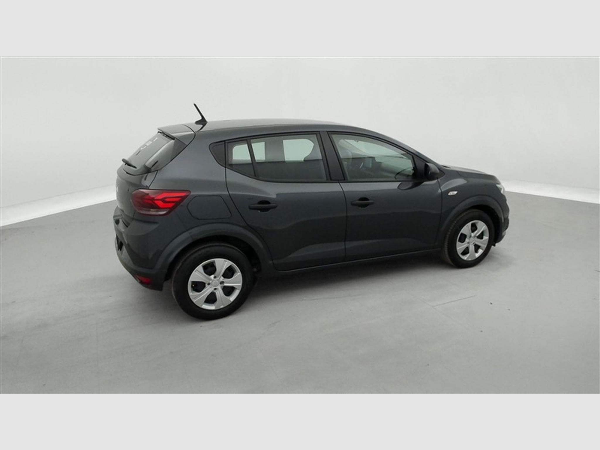 Dacia Sandero 1.0i SCe Comfort CARPLAY / PDC (2023) - Photo 24