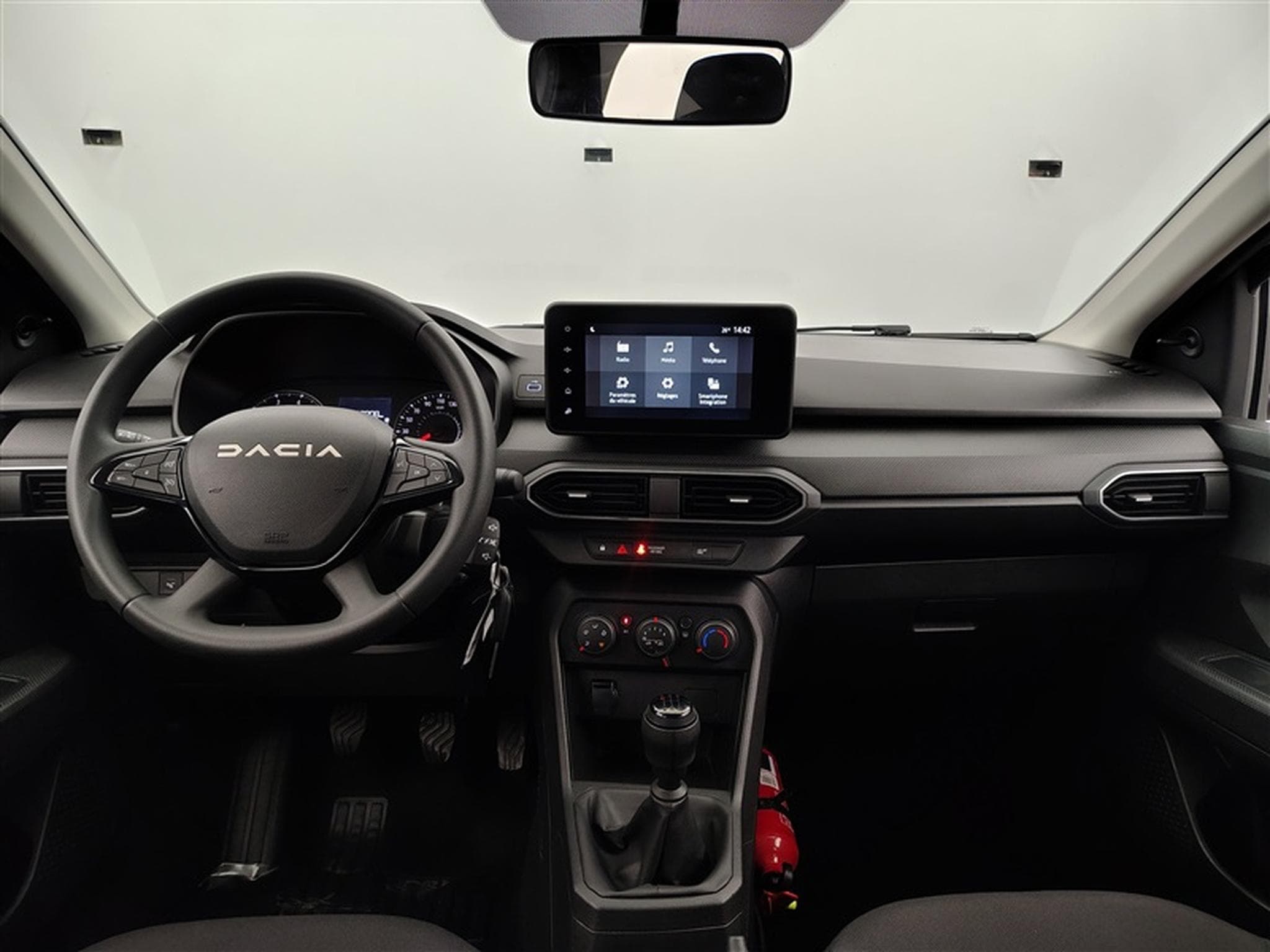 Dacia Sandero 1.0i SCe Comfort CARPLAY / PDC (2023) - Photo 8