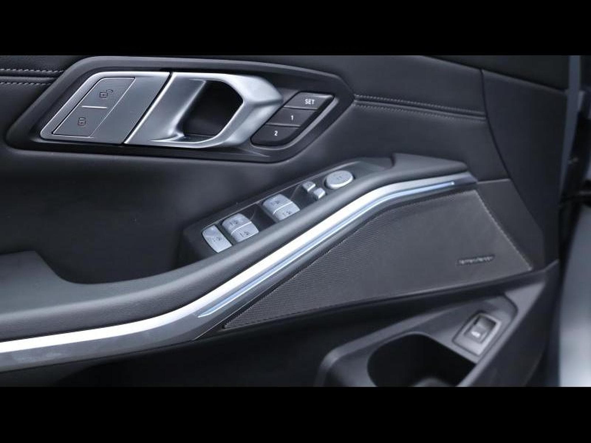 BMW M3 Competition xDrive 530 cv Berline (2024) - Photo 26