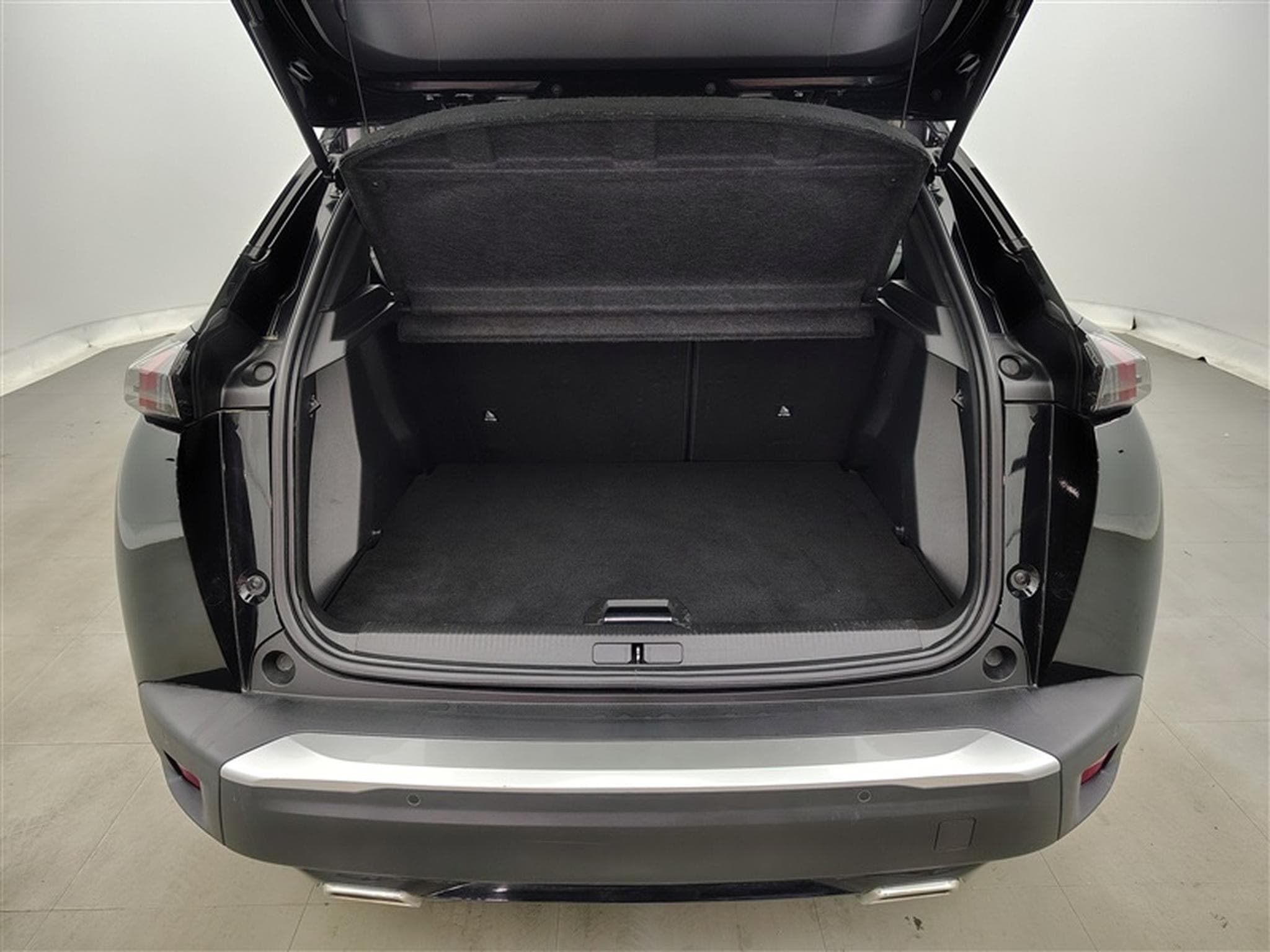 Peugeot 2008 1.2 PureTech Allure Pack S&S (EU6.4) (2022) - Photo 14