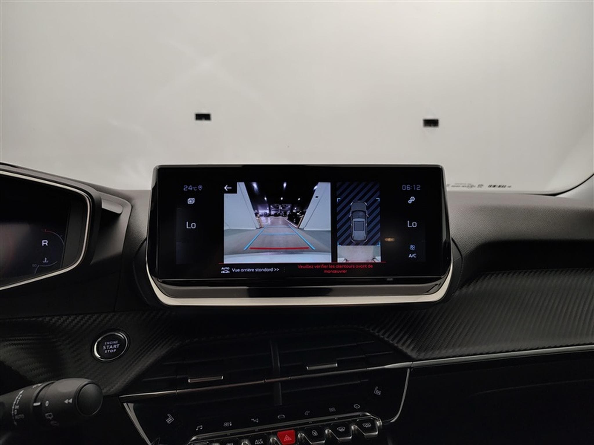 Peugeot 2008 1.2 PureTech Allure Pack S&S (EU6.4) (2022) - Photo 18