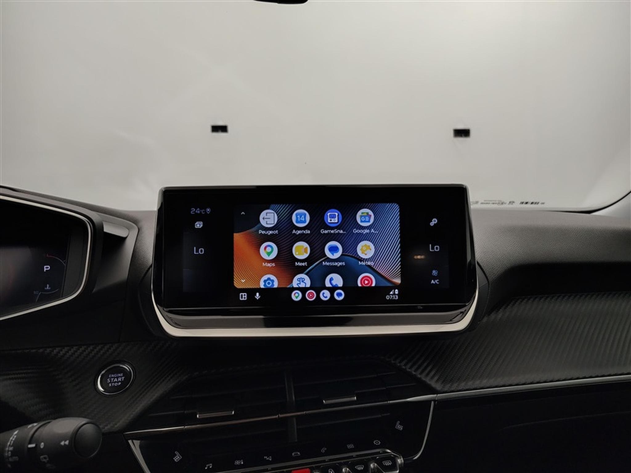 Peugeot 2008 1.2 PureTech Allure Pack S&S (EU6.4) (2022) - Photo 20