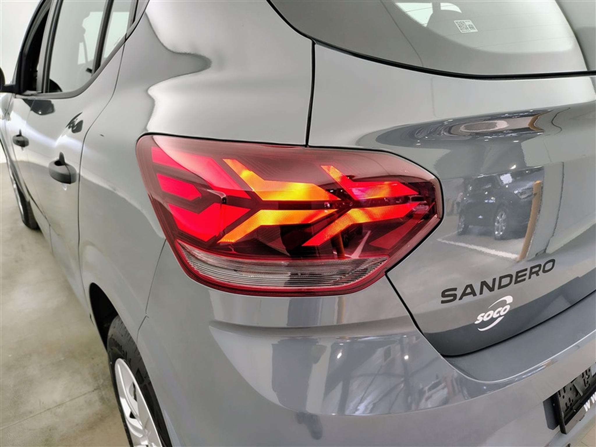 Dacia Sandero 1.0 TCe Essential (2025) - Photo 16