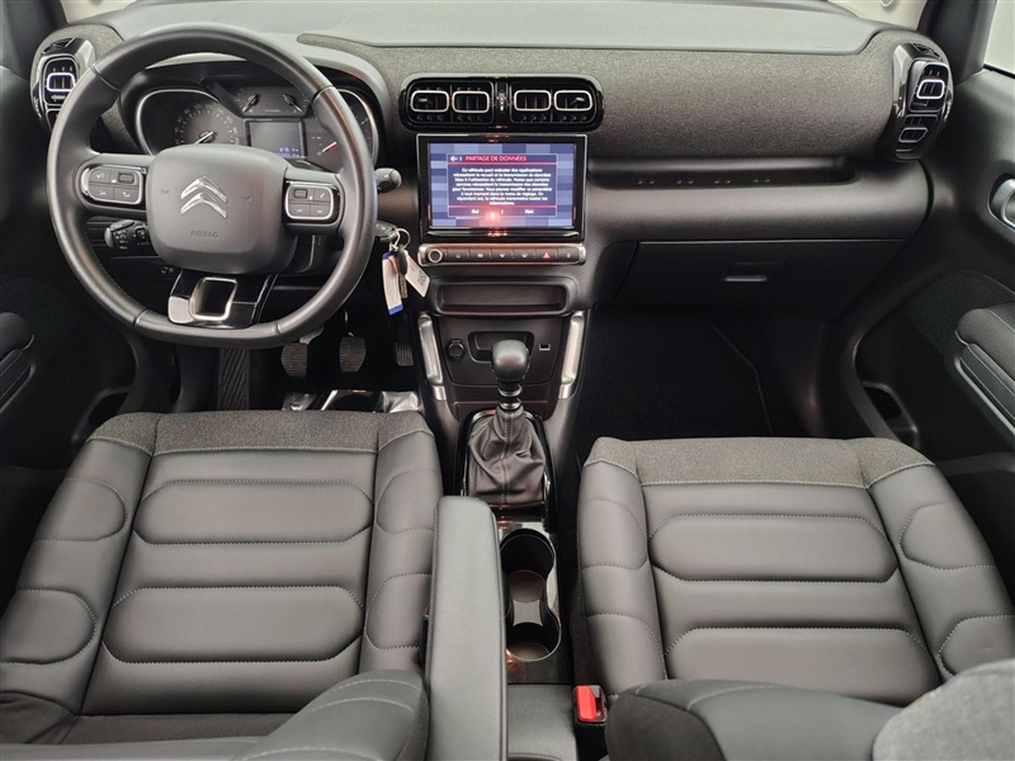 Citroen C3 Aircross 1.2 Pure Tech Shine (2021) - Photo 8