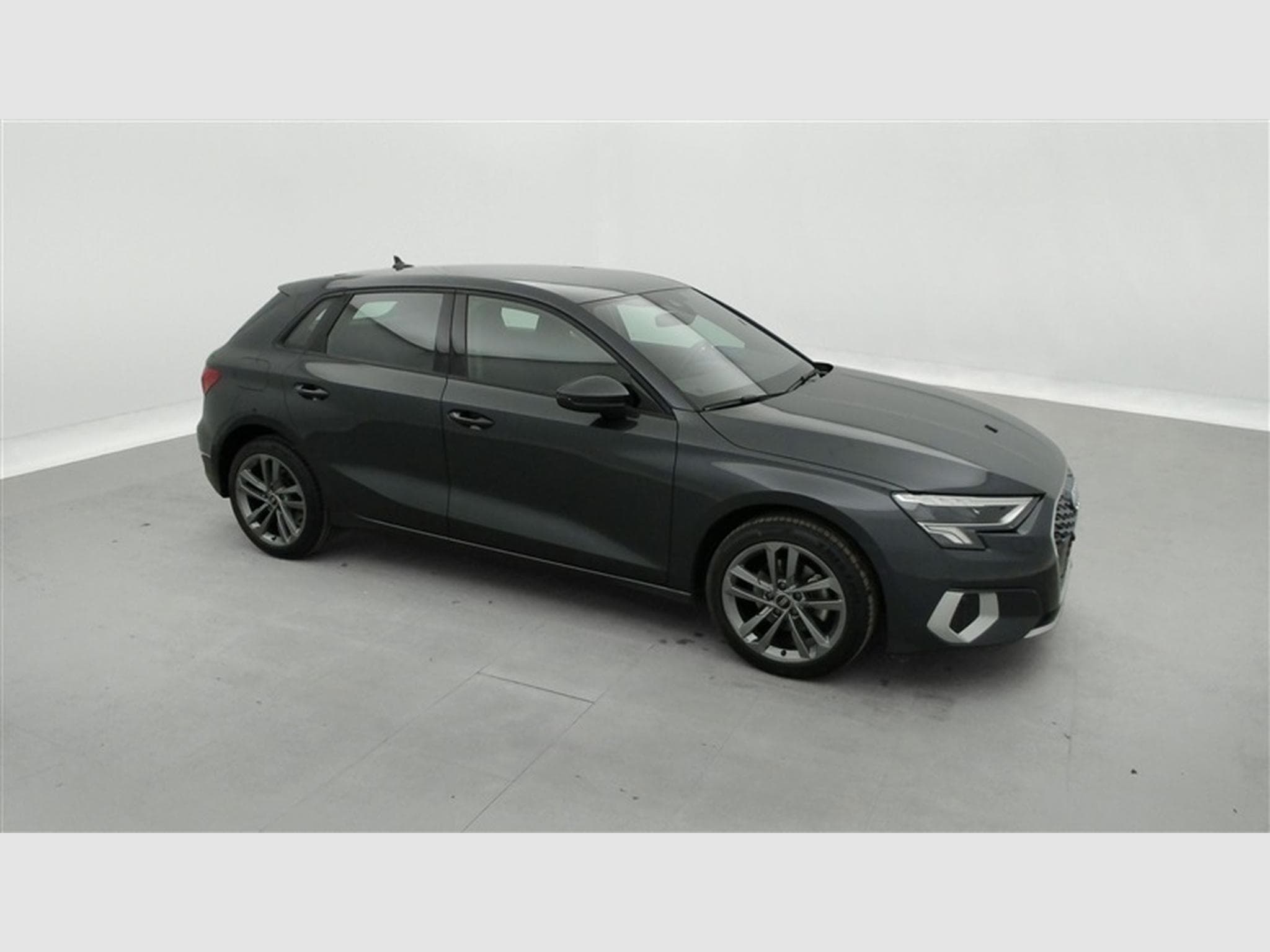 Audi A3 30 TFSI Advanced S tronic NAVI/FULL LED/JA17/PDC (2023) - Photo 23