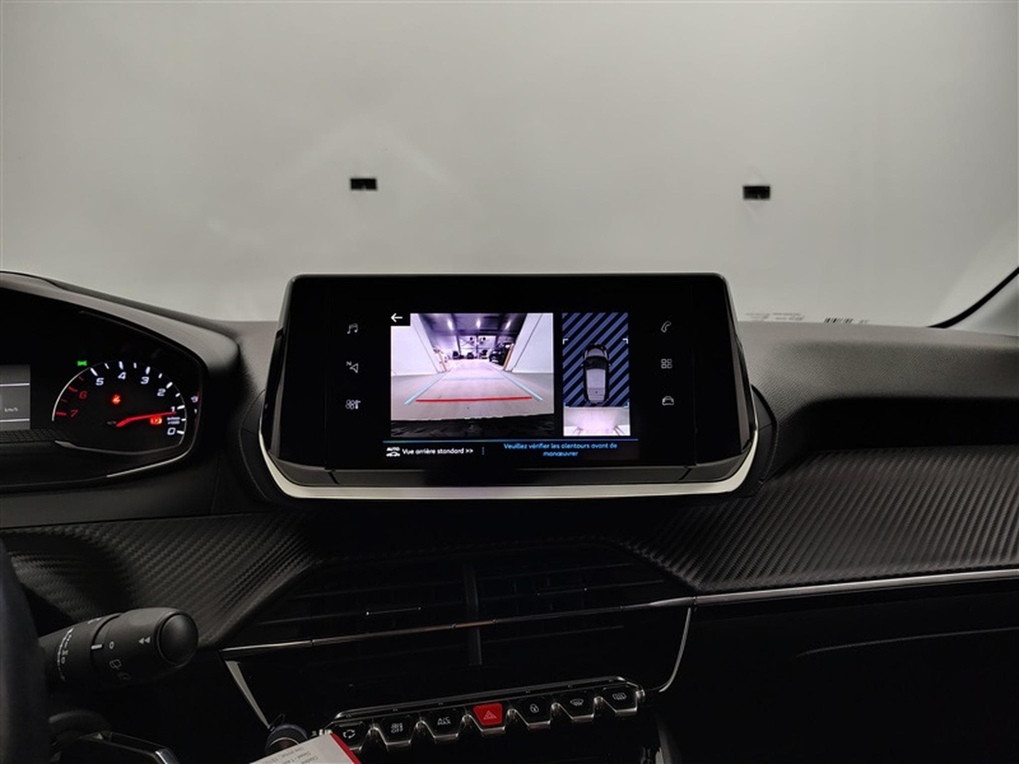 Peugeot 208 1.5 HDi Allure **NAVI/FULL LED/CAMERA** (2020) - Photo 17