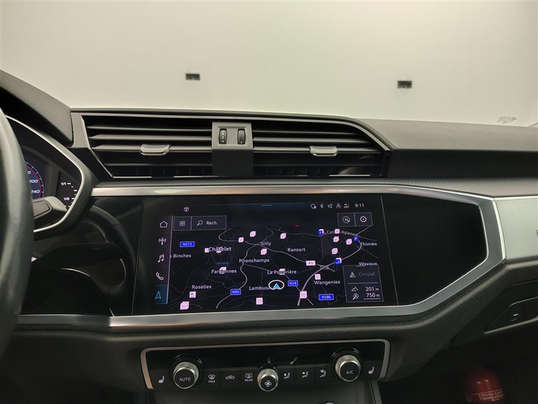 Audi Q3 35 TFSI Business plus Edition  S tronic (2023) - Photo 11