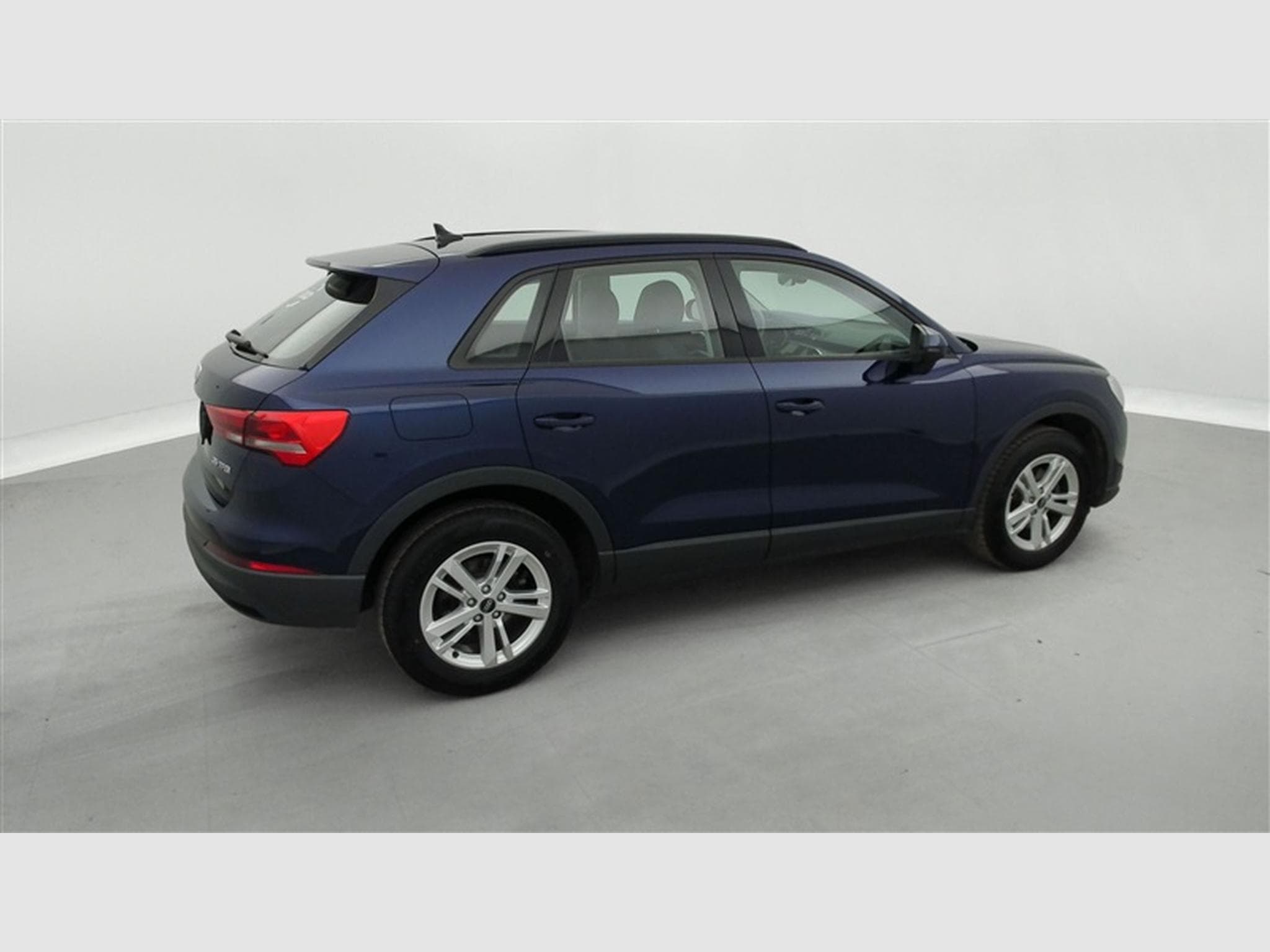 Audi Q3 35 TFSI Business plus Edition  S tronic (2023) - Photo 25