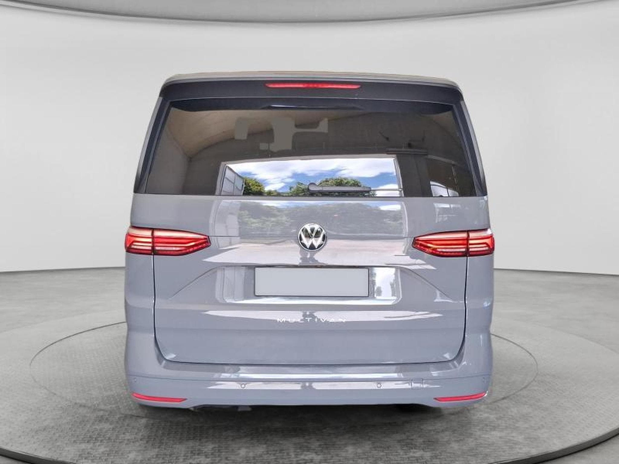 VW T7 Life LONG (2026) - Photo 17