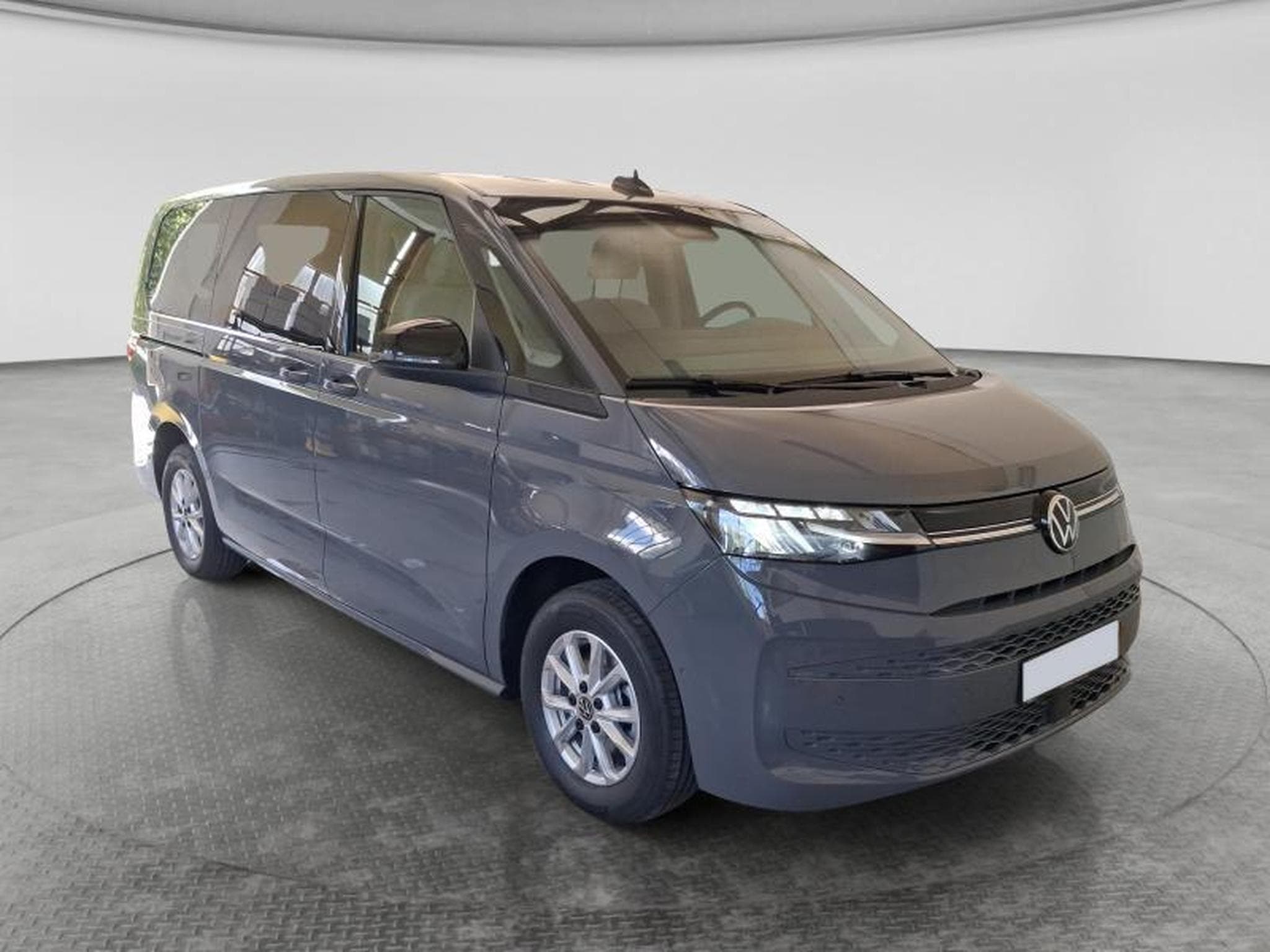 VW T7 Life LONG (2026) - Photo 21