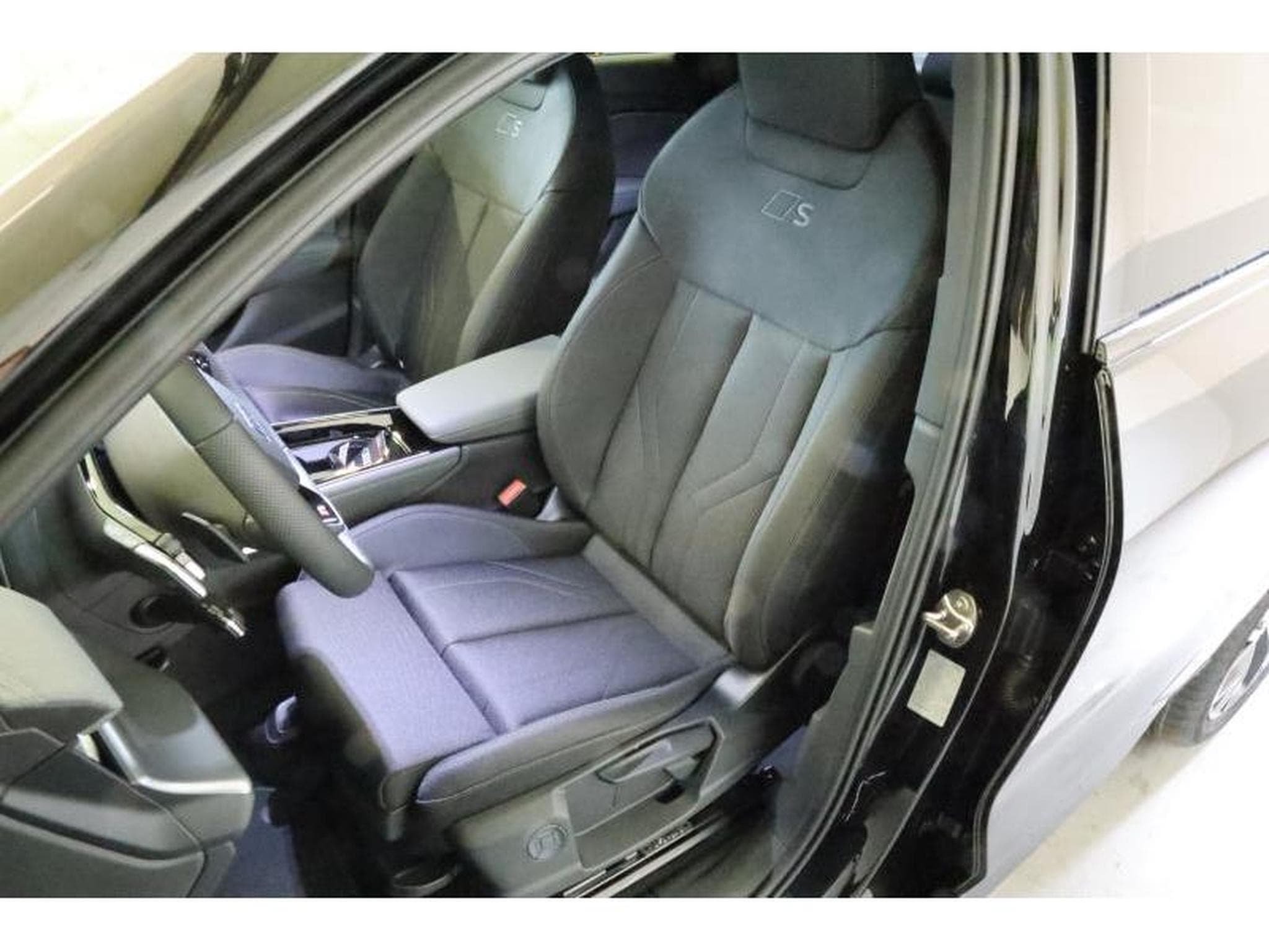 Audi Q3 Sportback (2026) - Photo 4