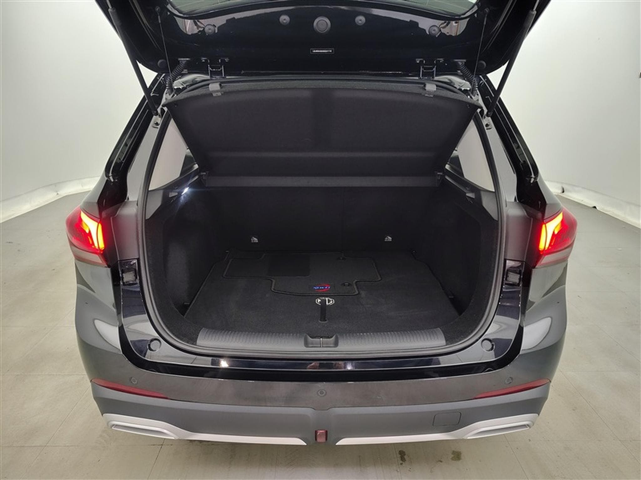 MG ZS Luxury Pack (2025) - Photo 14