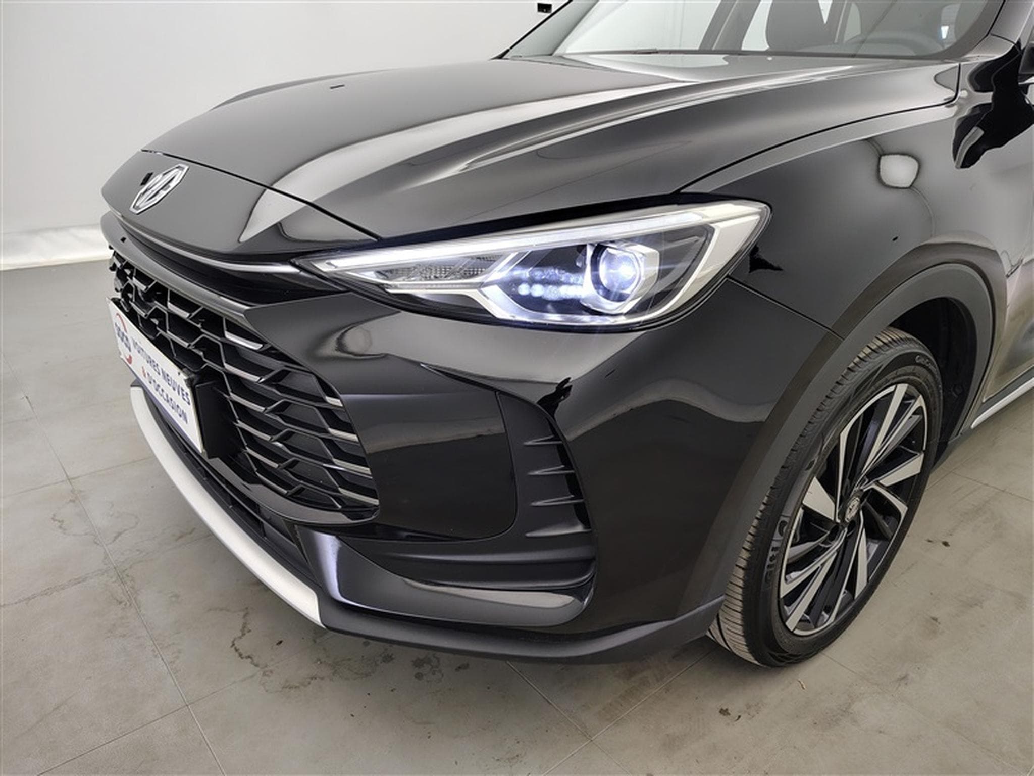 MG ZS Luxury Pack (2025) - Photo 15