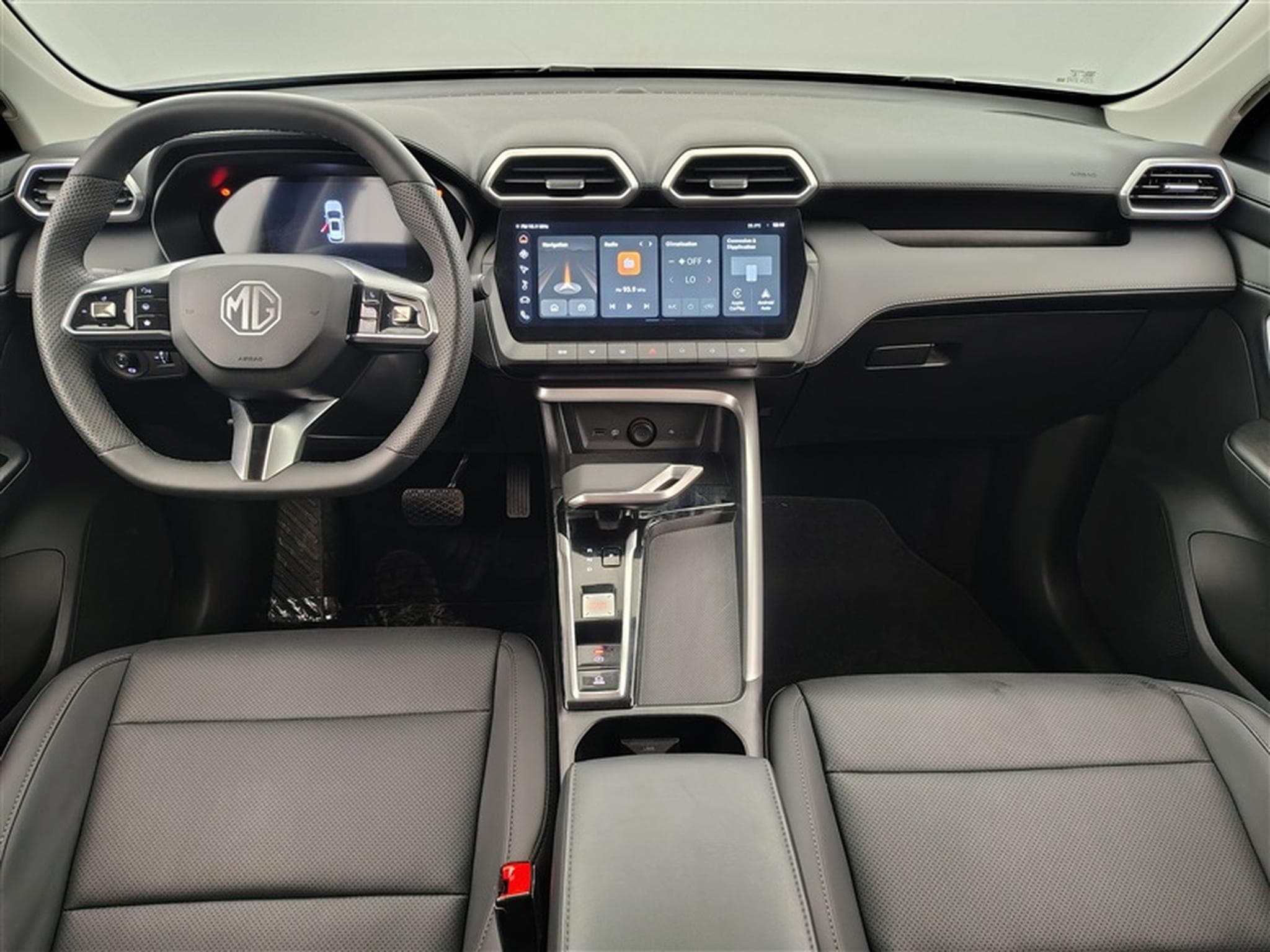 MG ZS Luxury Pack (2025) - Photo 8