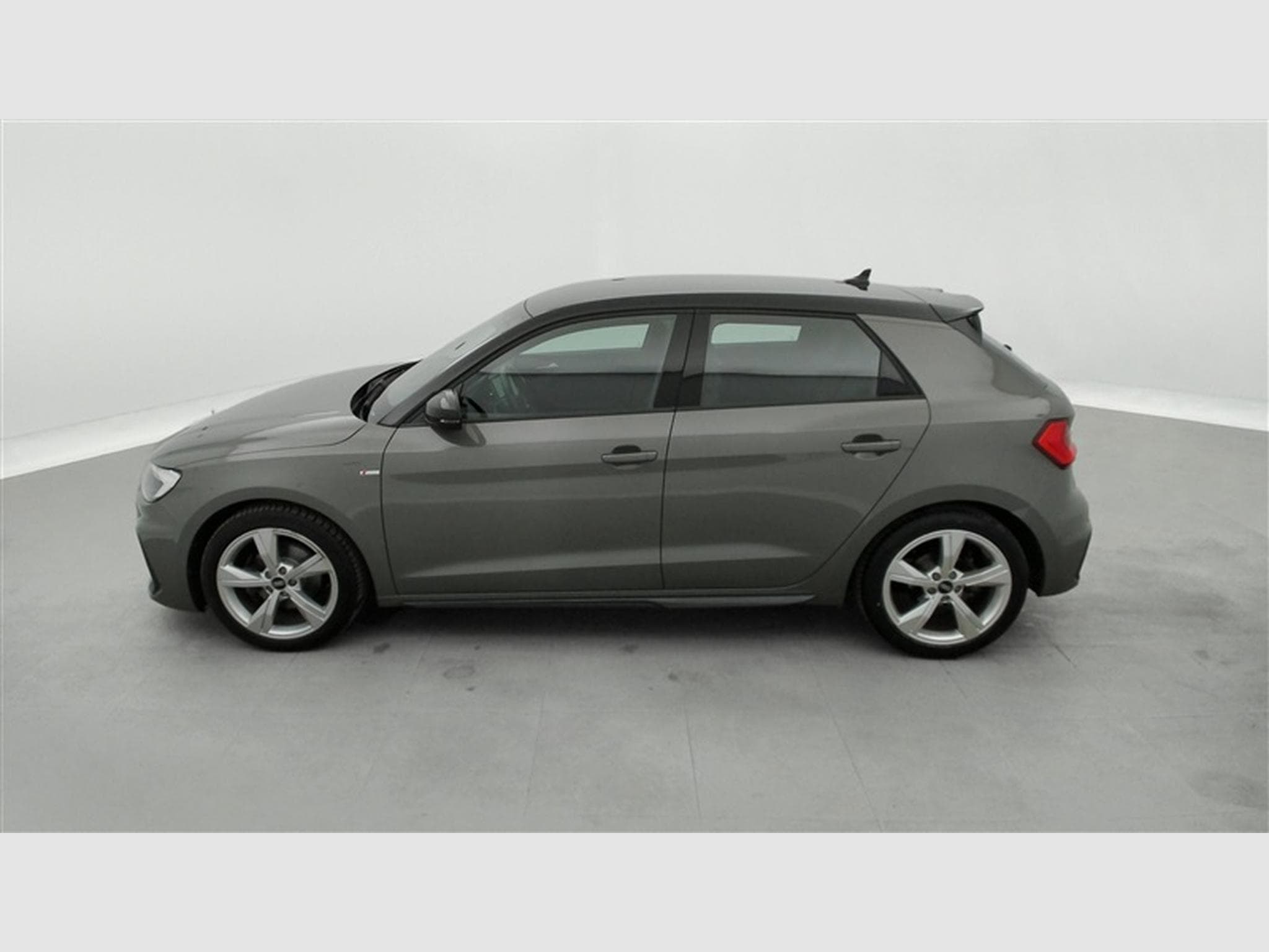 Audi A1 30 TFSI 110cv S-tronic S-Line CARPLAY / FULL LED (2022) - Photo 3