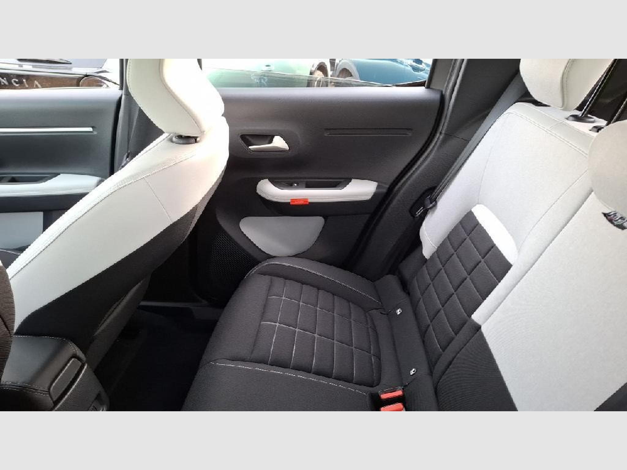 Citroen C3 Max (2025) - Photo 10