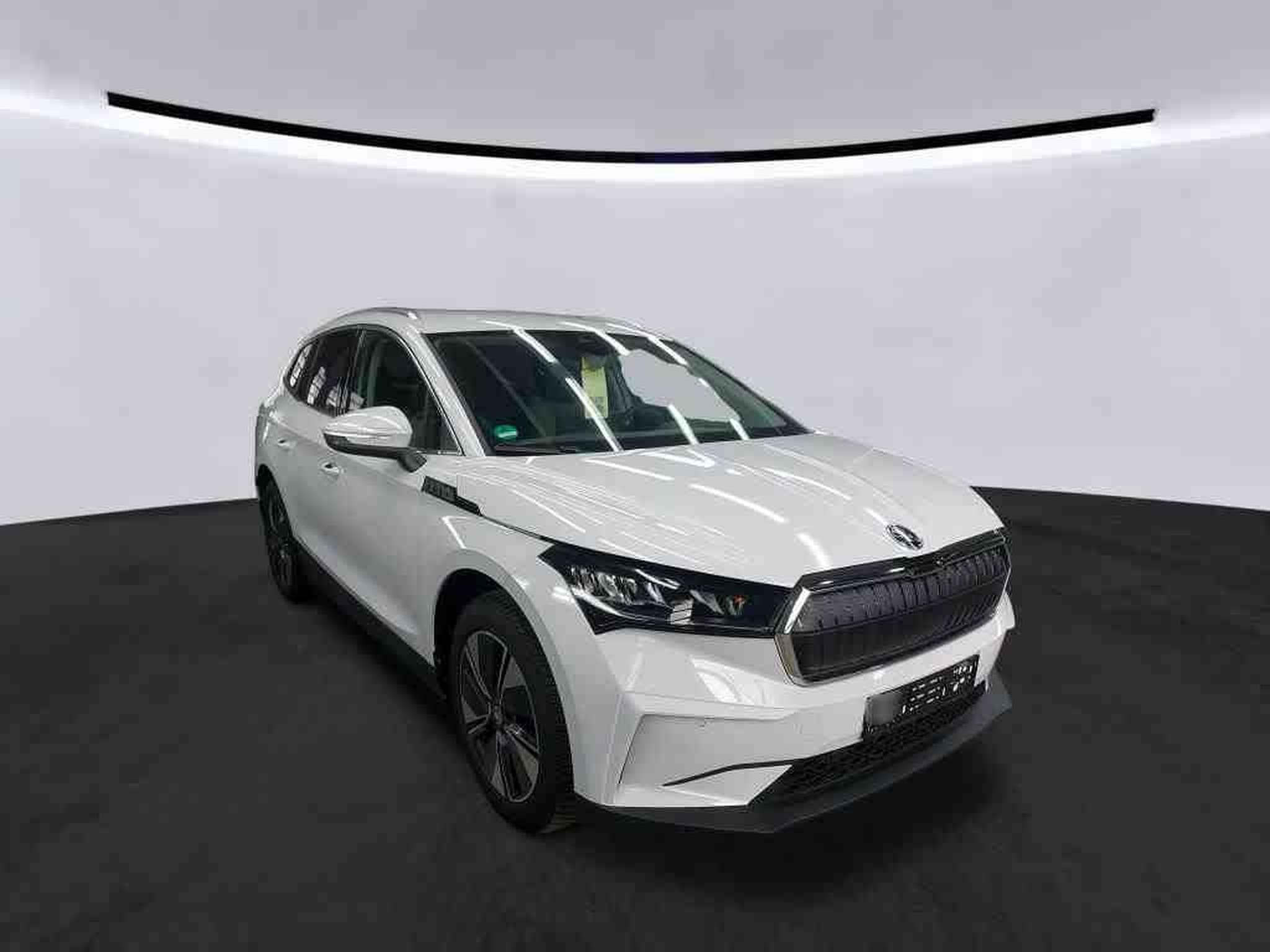 Skoda Enyaq Standard (2025) - Photo 2