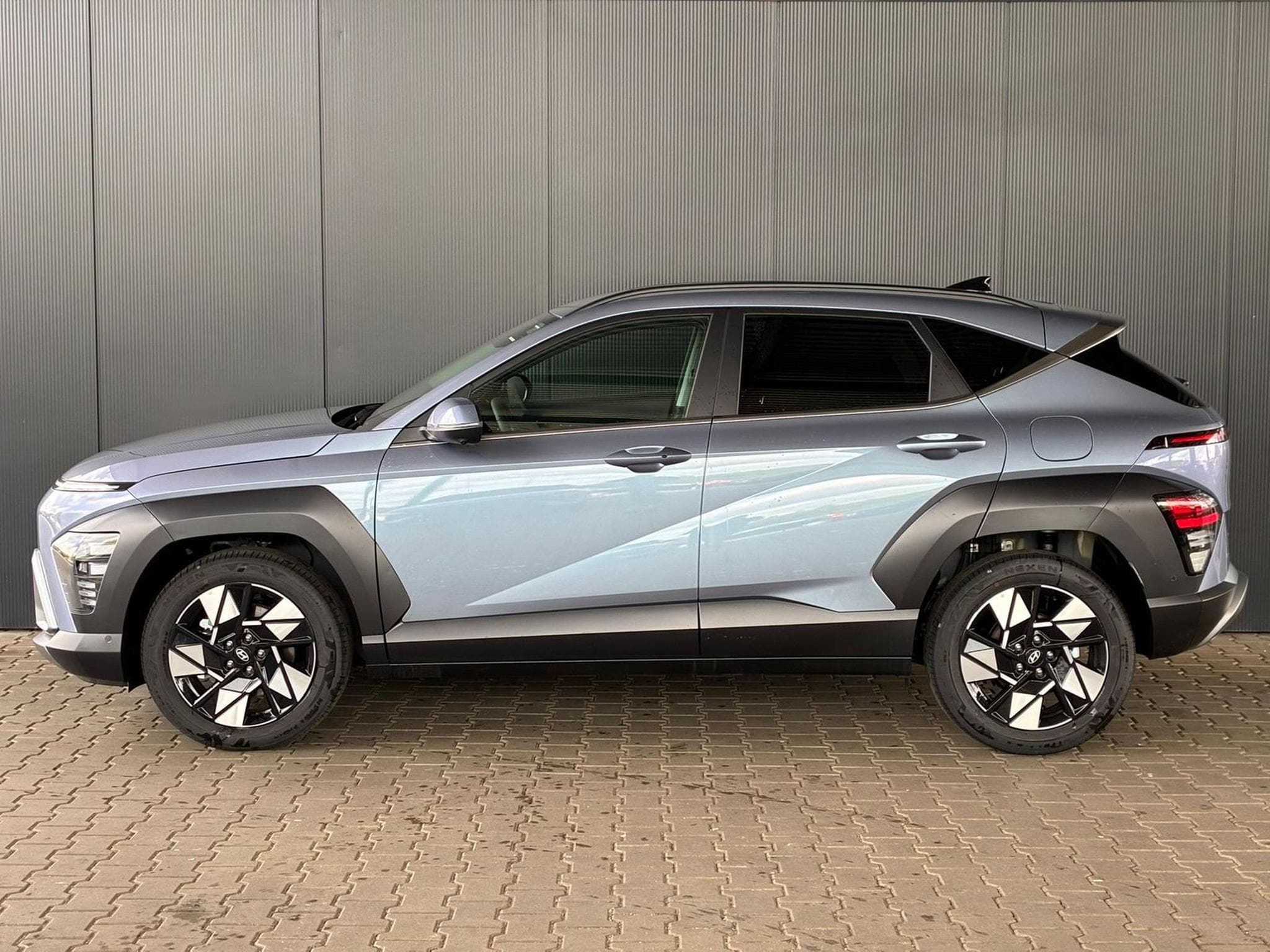 Hyundai Kona Comfort Plus (2025) - Photo 2