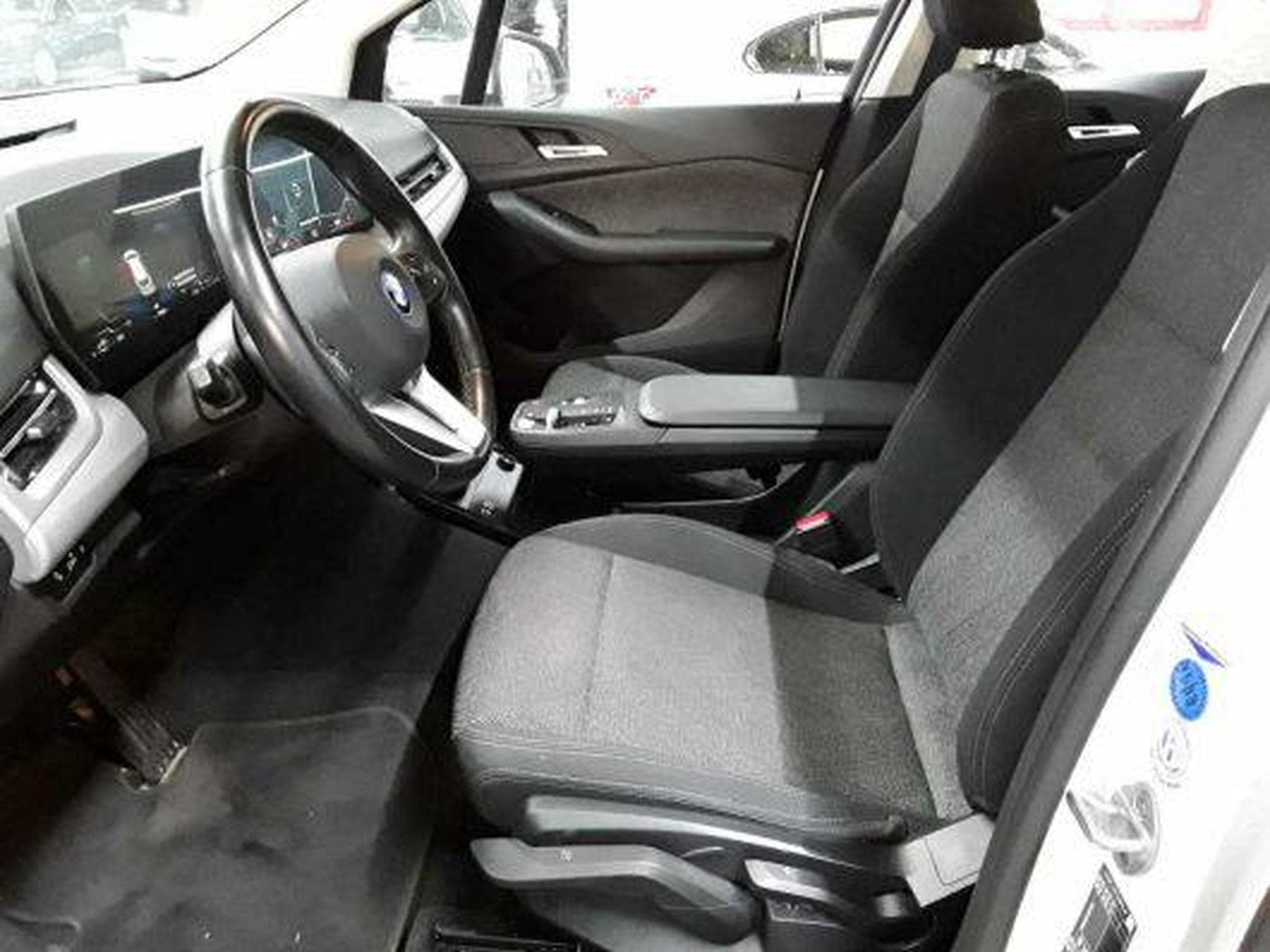 Bmw 230 2er Active Tourer - 230e xDrive (OPF)(EURO 6d) (2023) - Photo 6