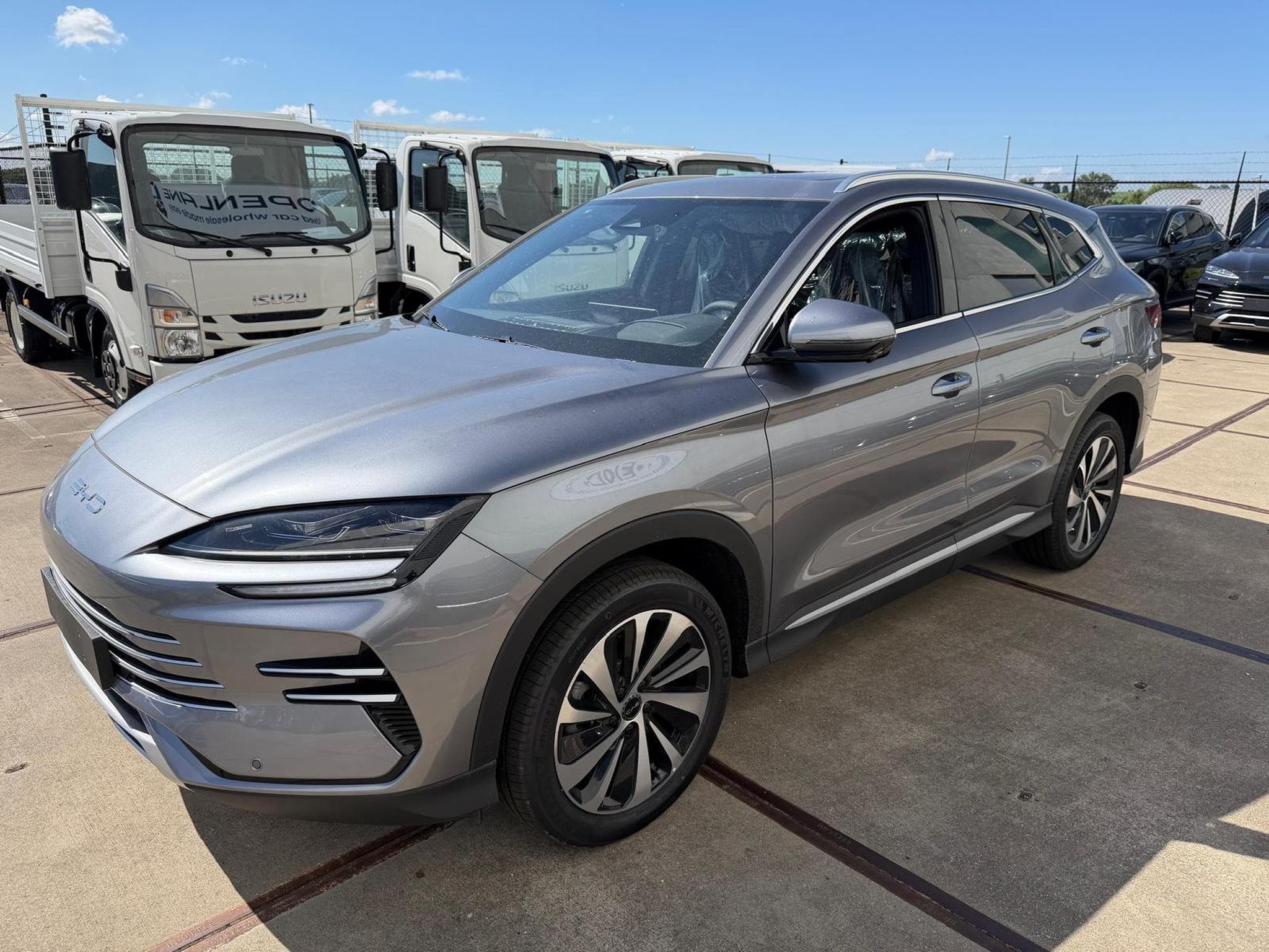 Byd Seal U DM-I DESIGN (2026) - Photo 2