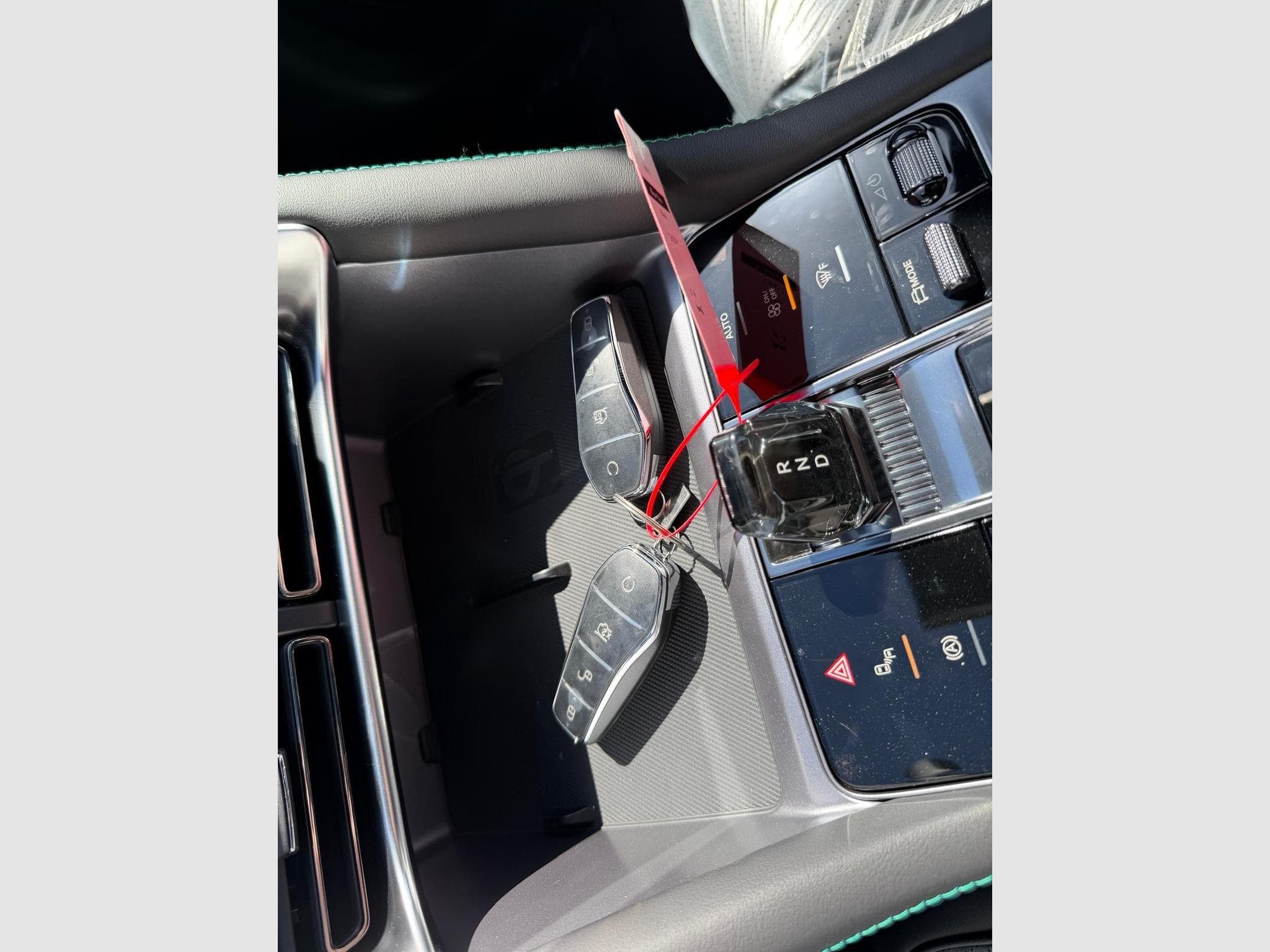 Byd Seal U DM-I DESIGN (2026) - Photo 8