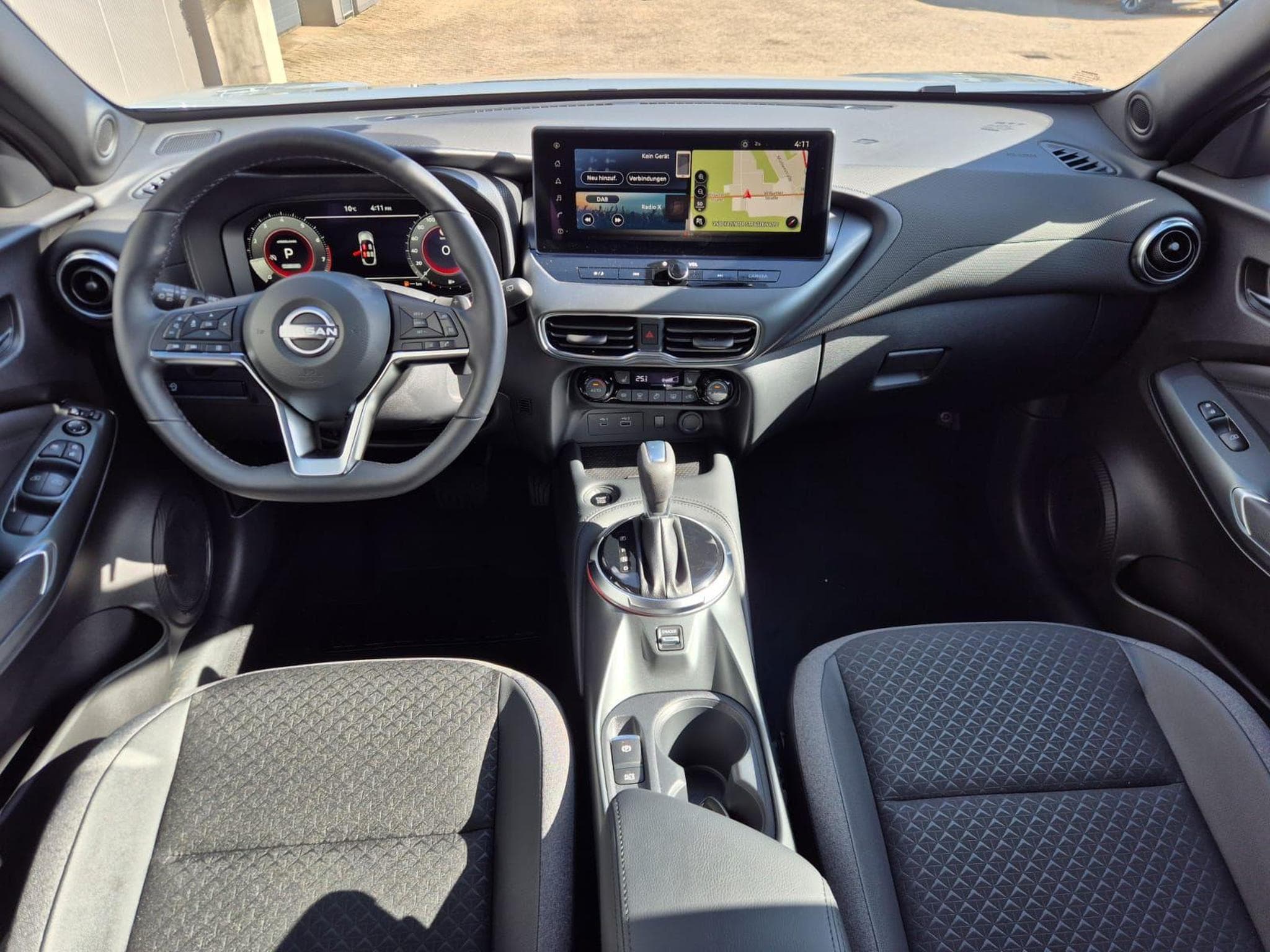 Nissan Juke N-Design (2026) - Photo 11