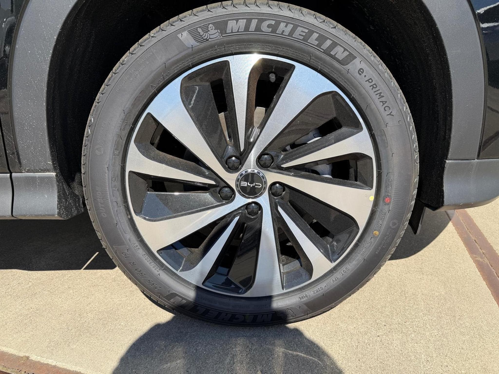 Byd Seal U DM-I DESIGN (2026) - Photo 11