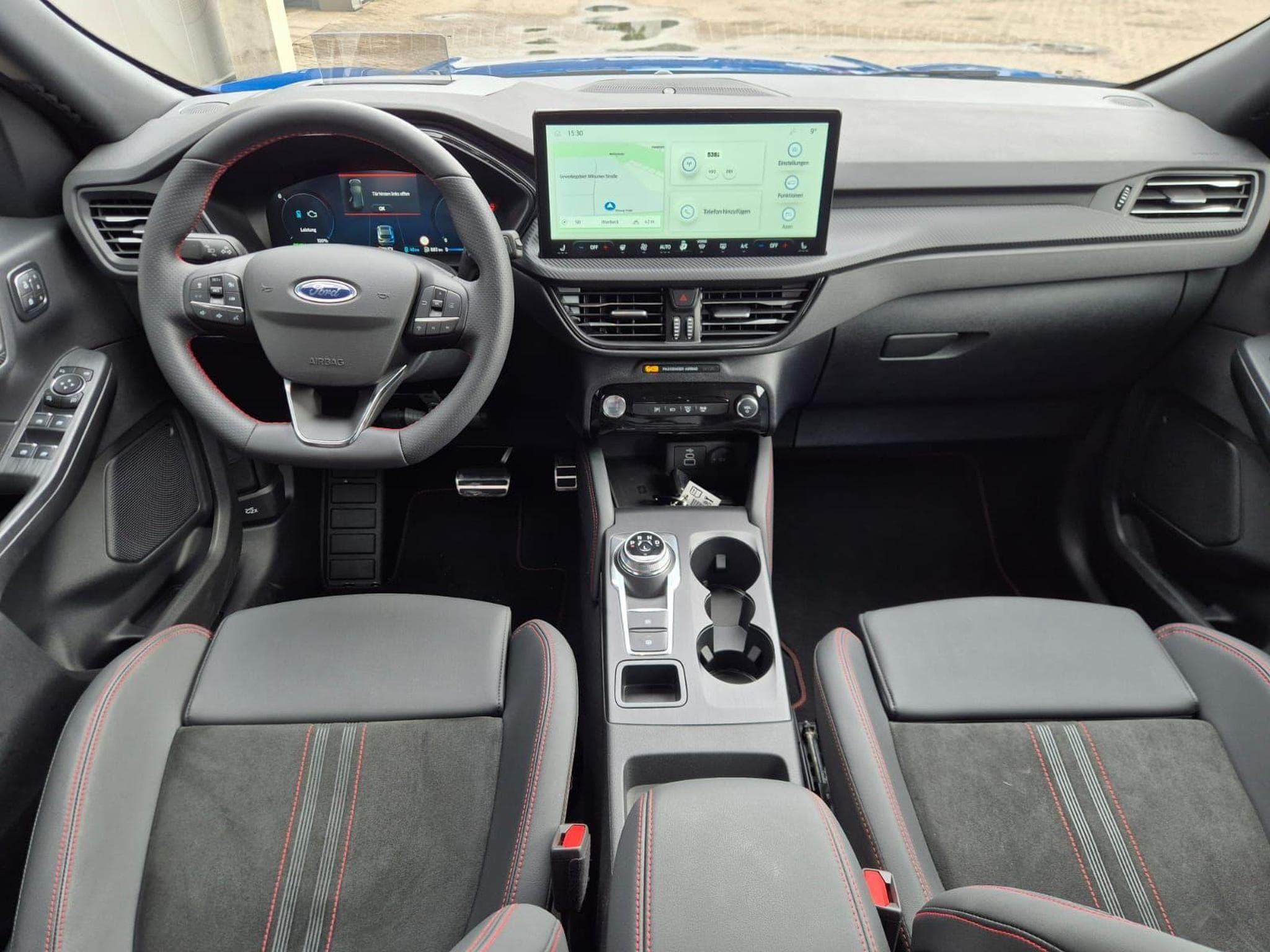 Ford Kuga ST-Line (2026) - Photo 17