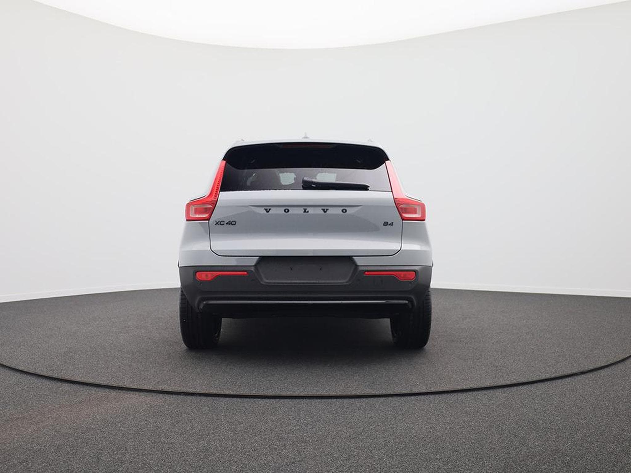 Volvo XC40 Black Edition Plus B4 (2026) - Photo 4