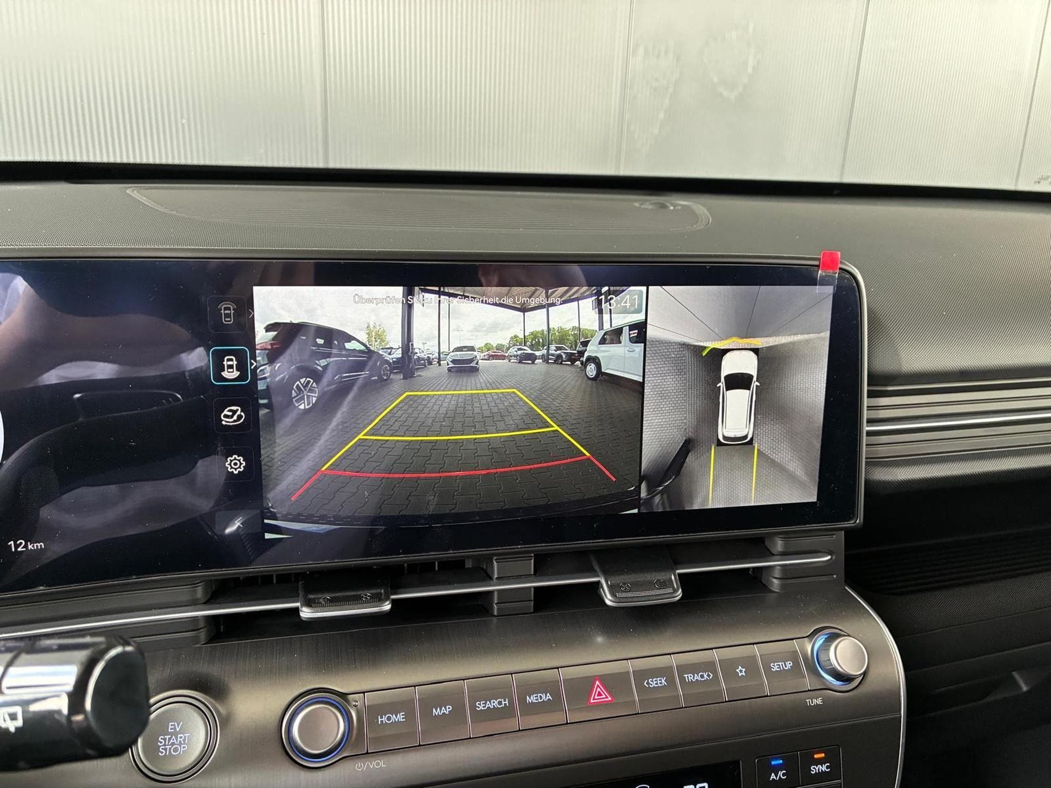 Hyundai Kona Comfort (2025) - Photo 9