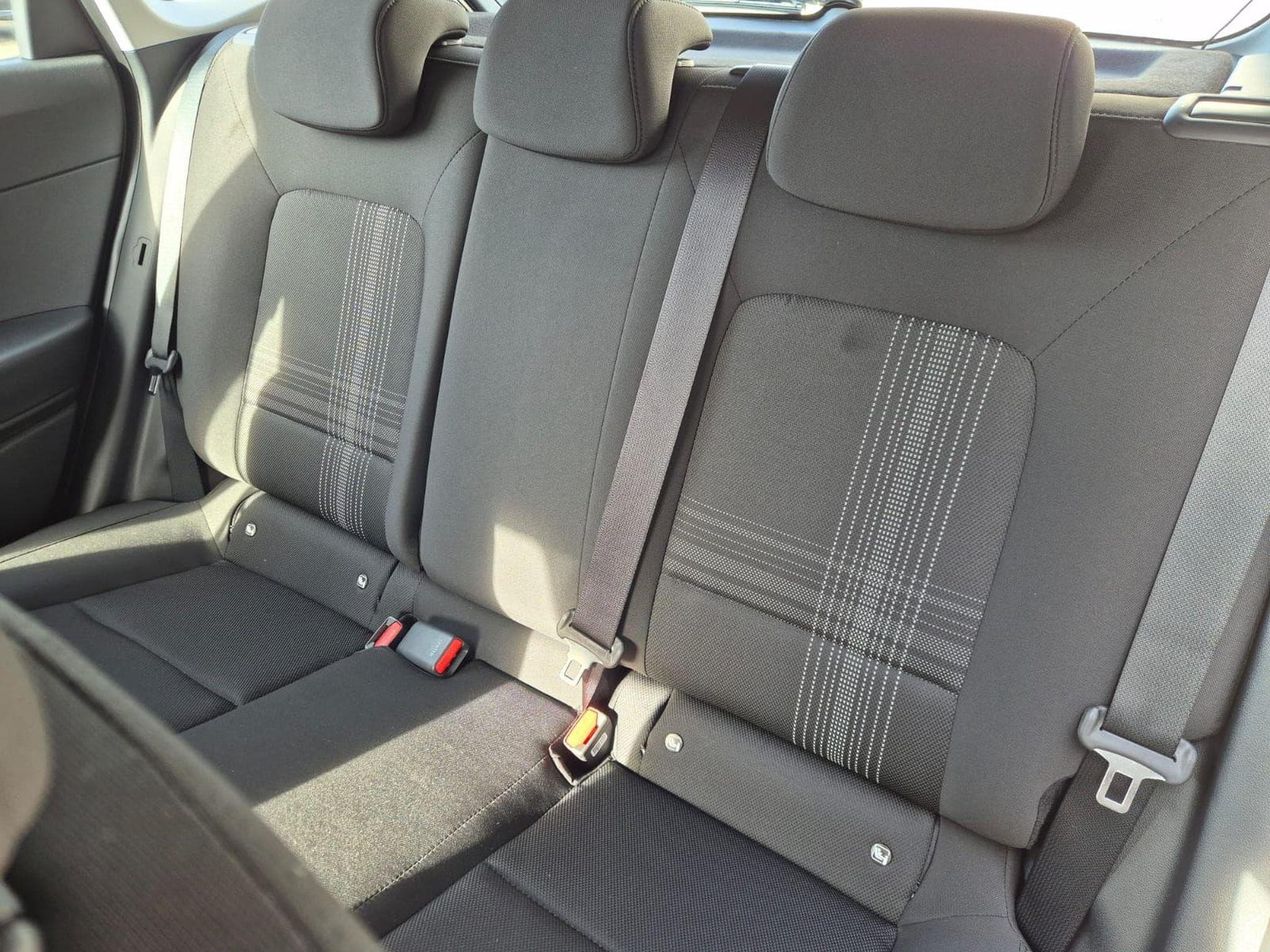 Hyundai i20 Standard (2026) - Photo 12