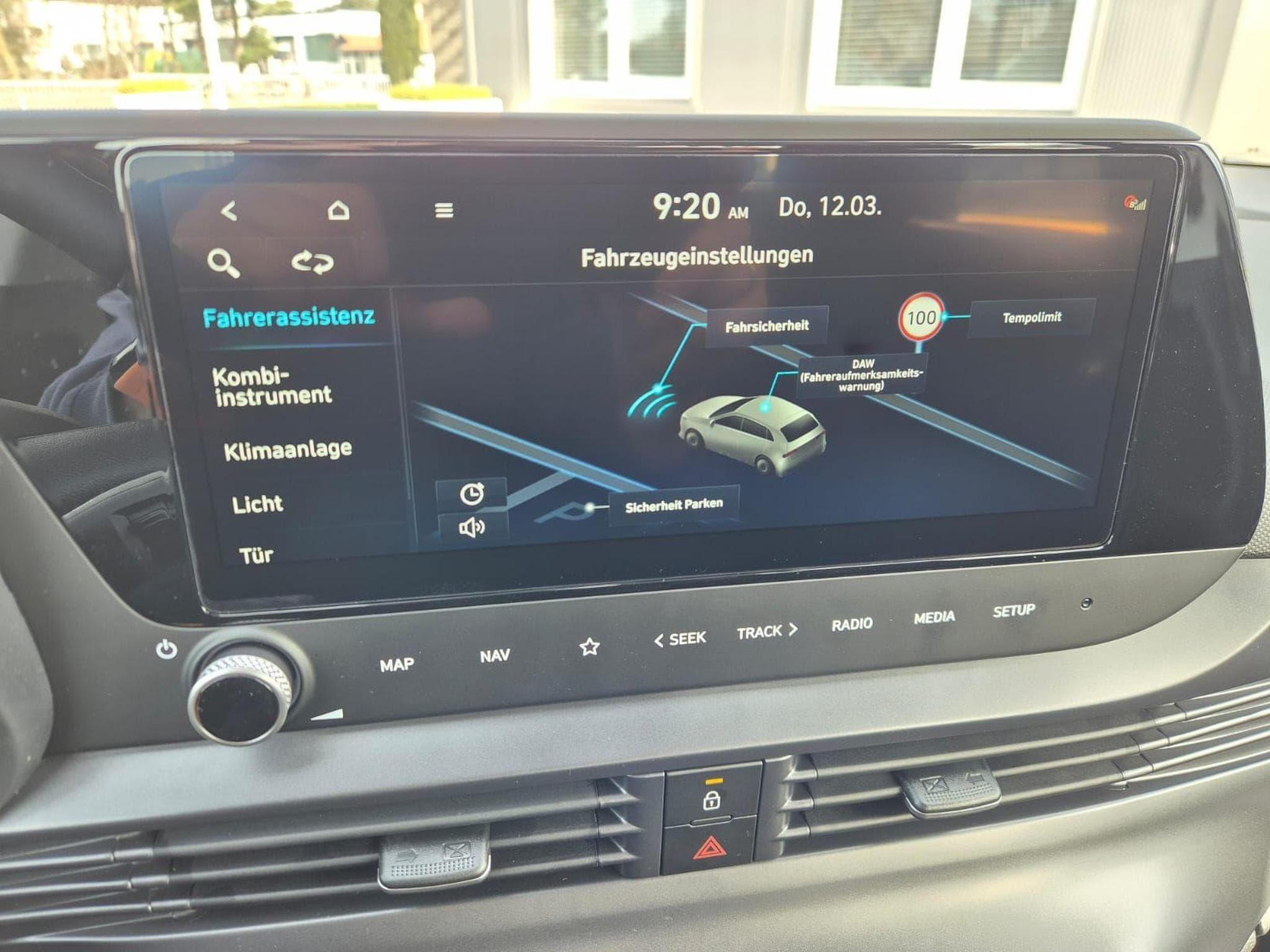 Hyundai i20 Standard (2026) - Photo 18