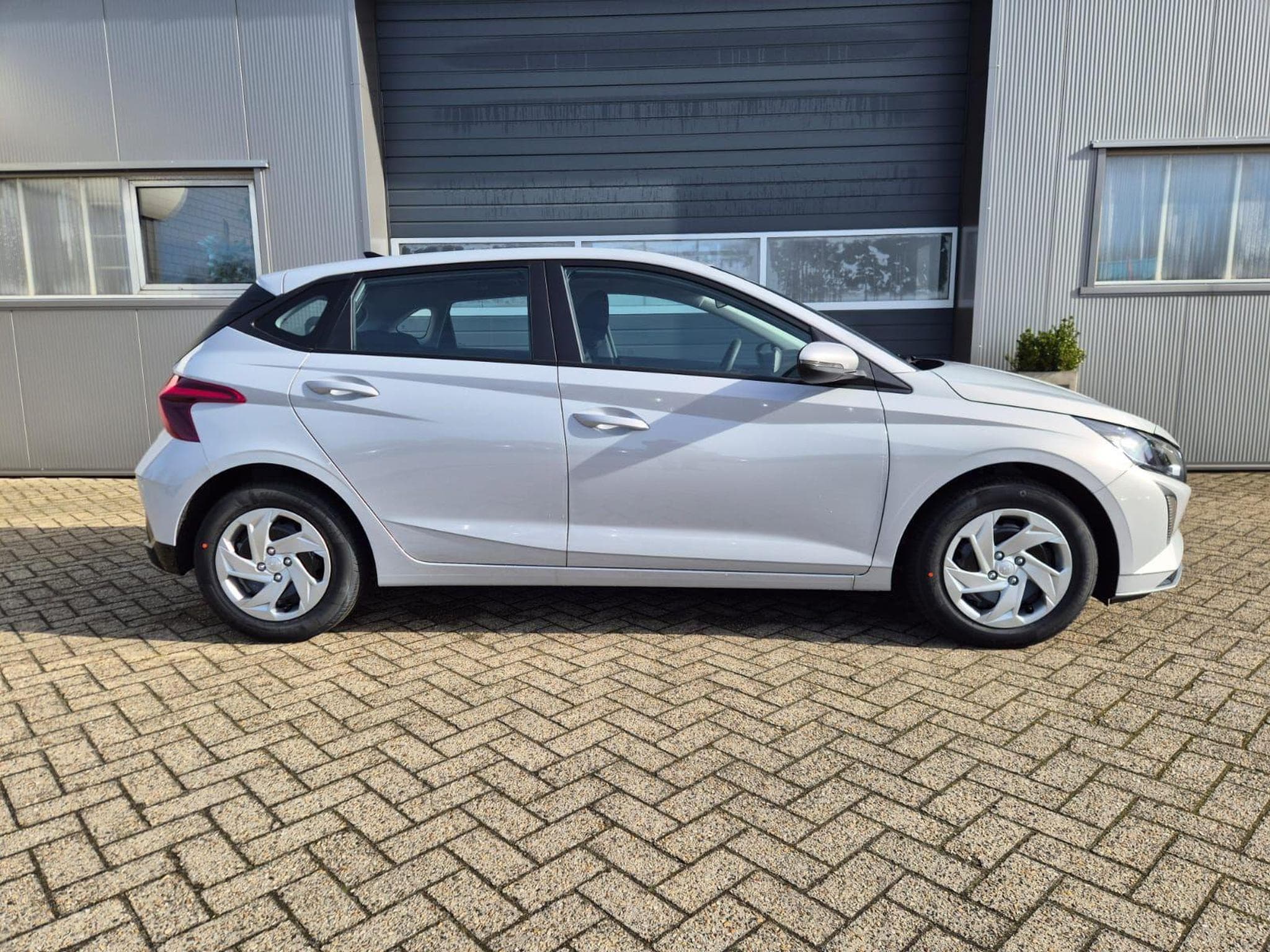 Hyundai i20 Standard (2026) - Photo 6