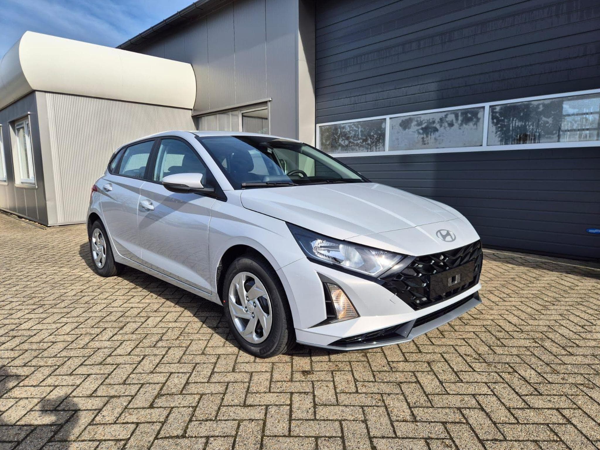 Hyundai i20 Standard (2026) - Photo 7