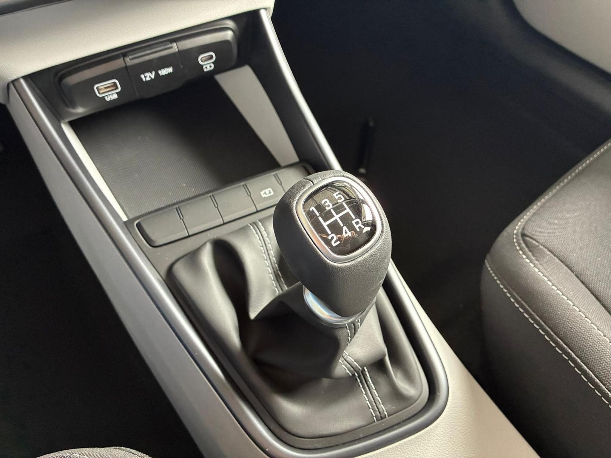 Hyundai i20 Pure (2025) - Photo 17