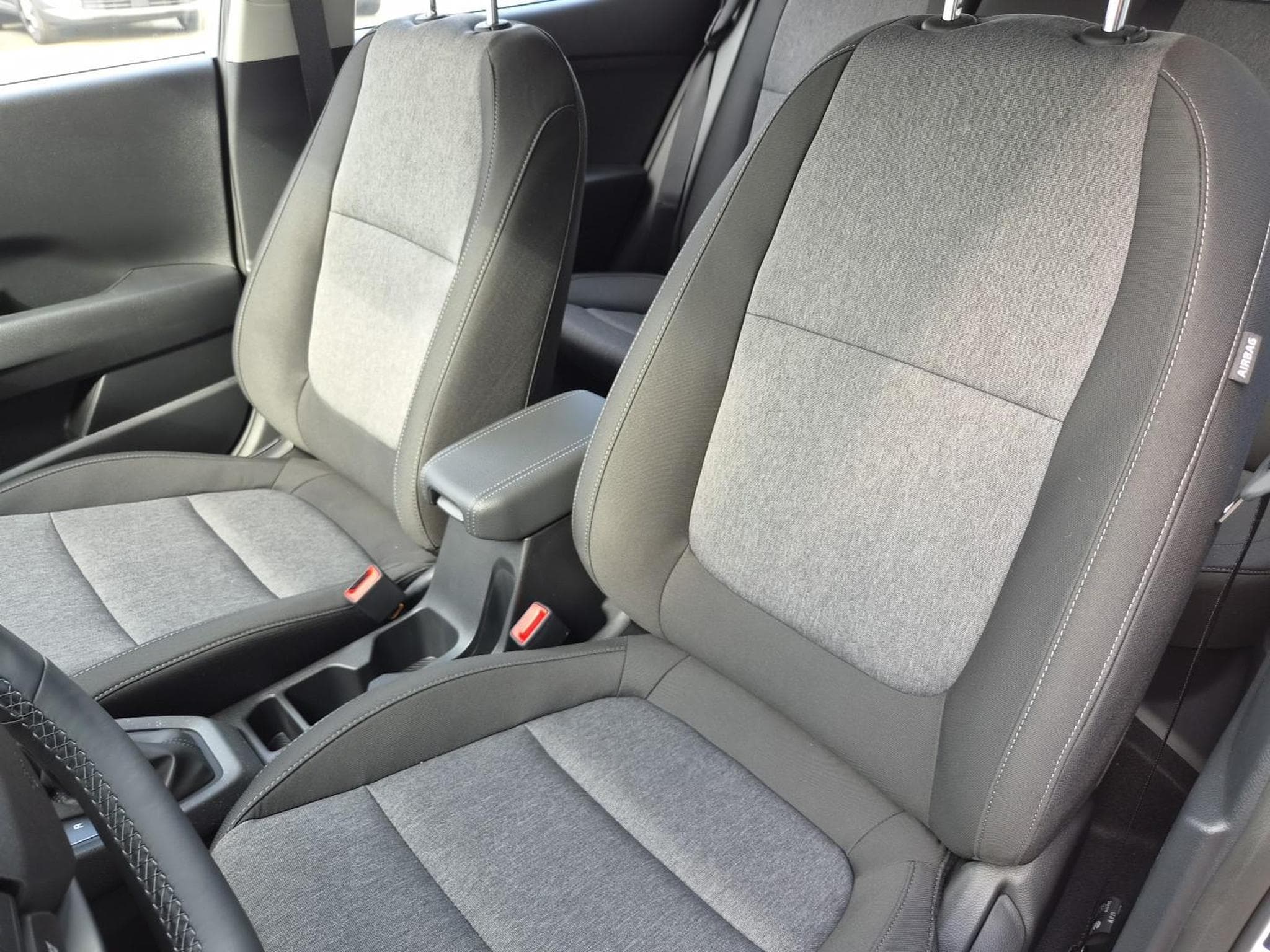 Kia Stonic Standard (2026) - Photo 12