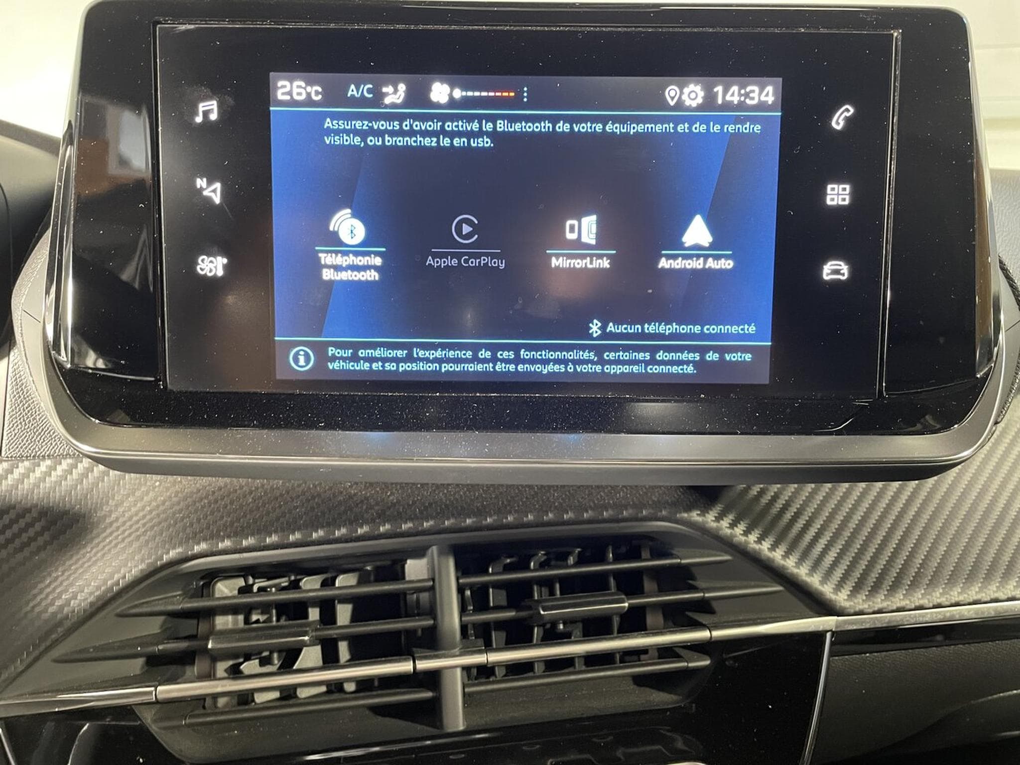 Peugeot 208 1.2 ESSENCE 75 CV STYLE CARPLAY 5P (2023) - Photo 5