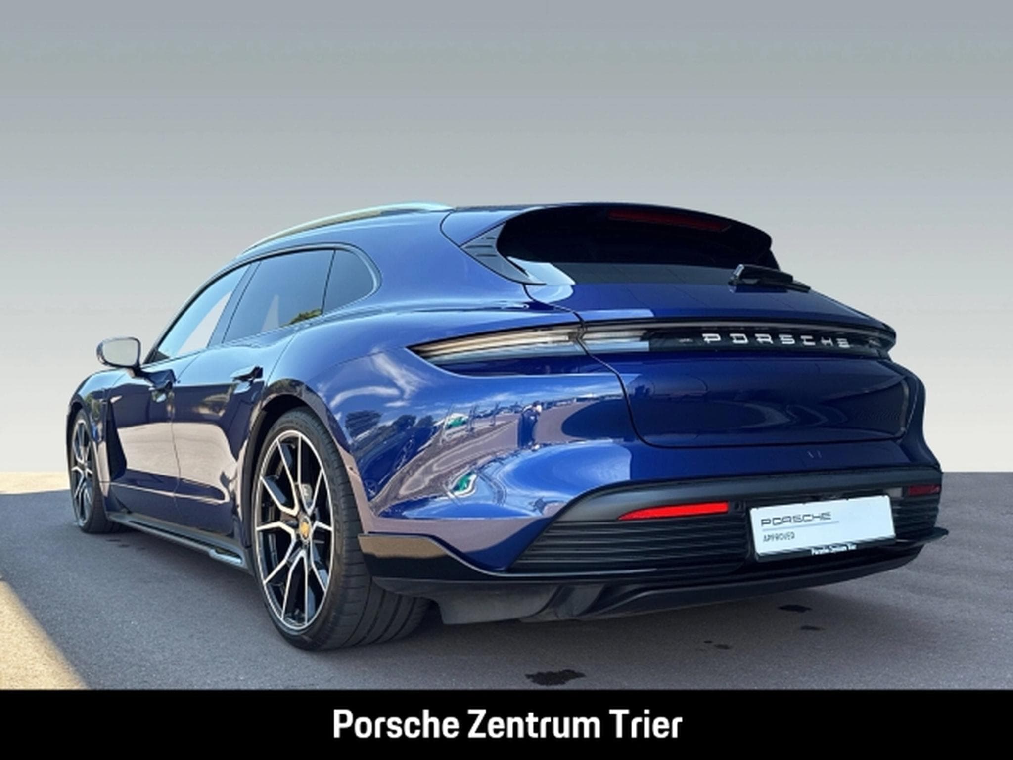 Porsche Taycan Sport Turismo Burmester HA-Lenkung (2023) - Photo 3