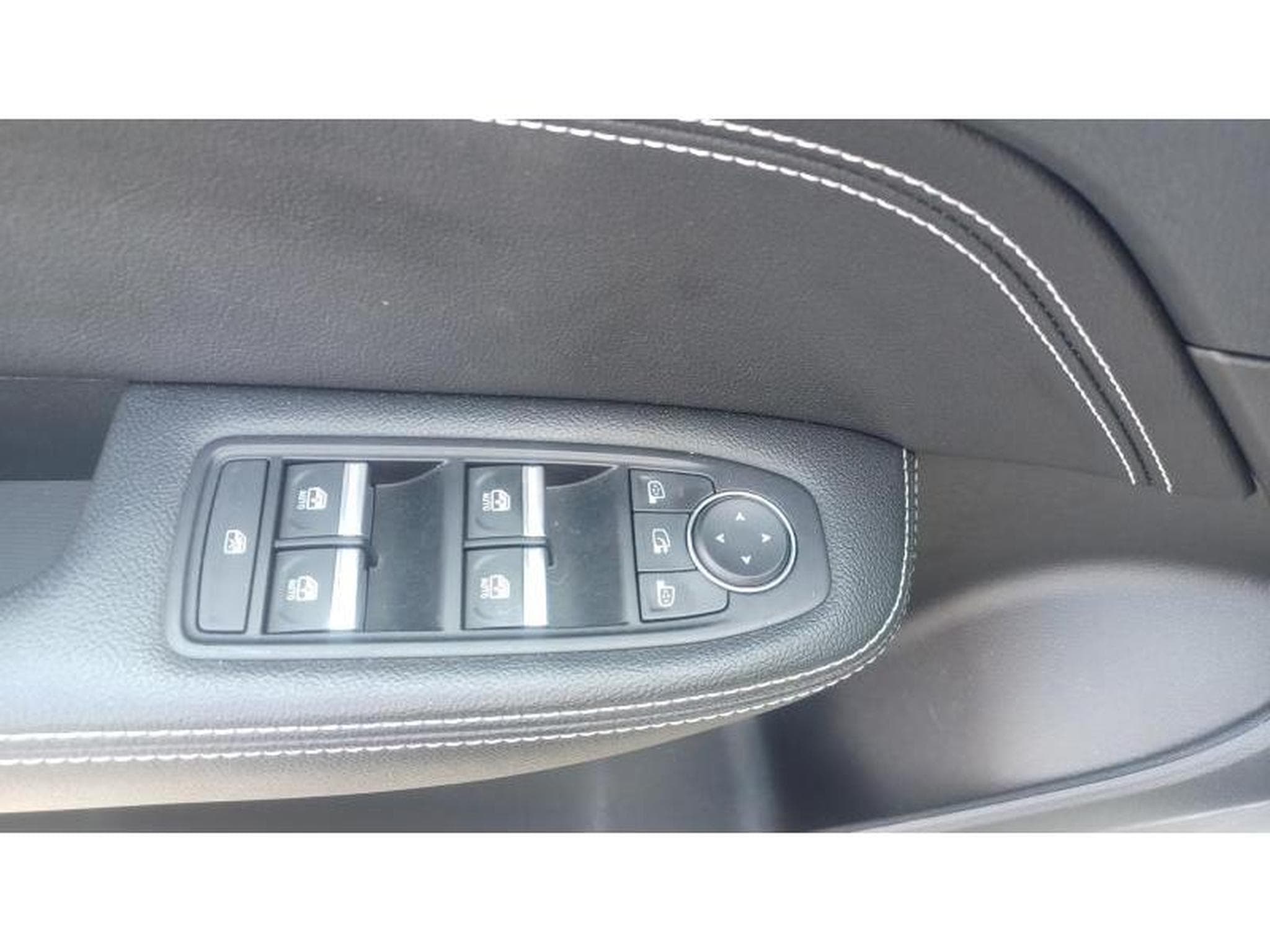 Renault Arkana Techno (2023) - Photo 23