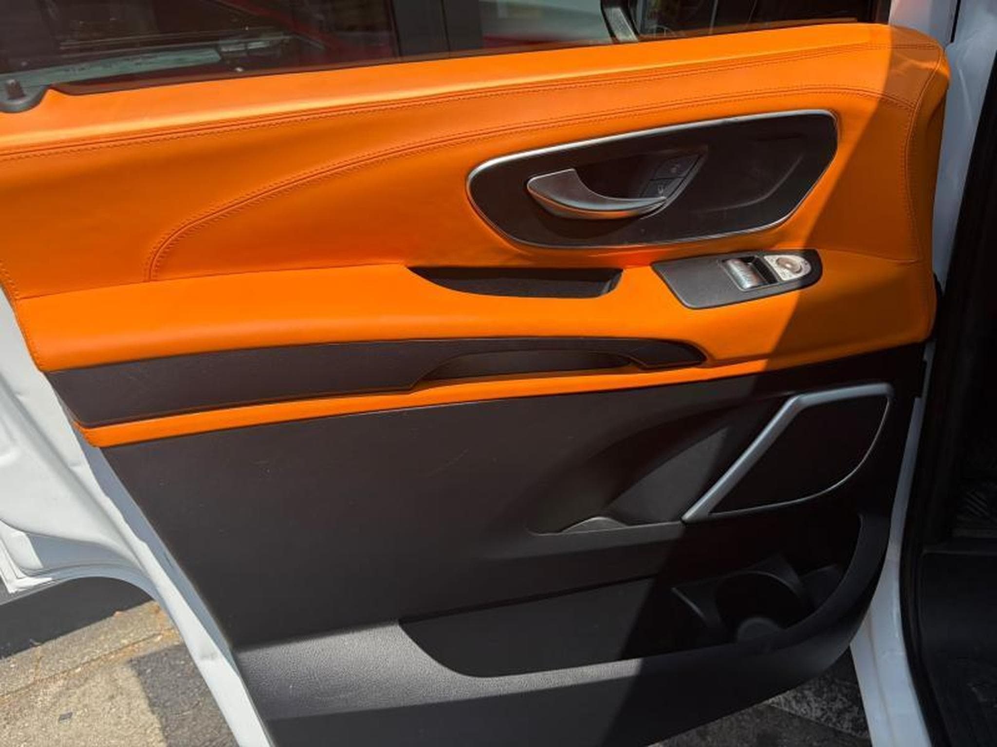Mercedes Vito Tourer Long VIP Ciel étoilé Cuir orange (2020) - Photo 11