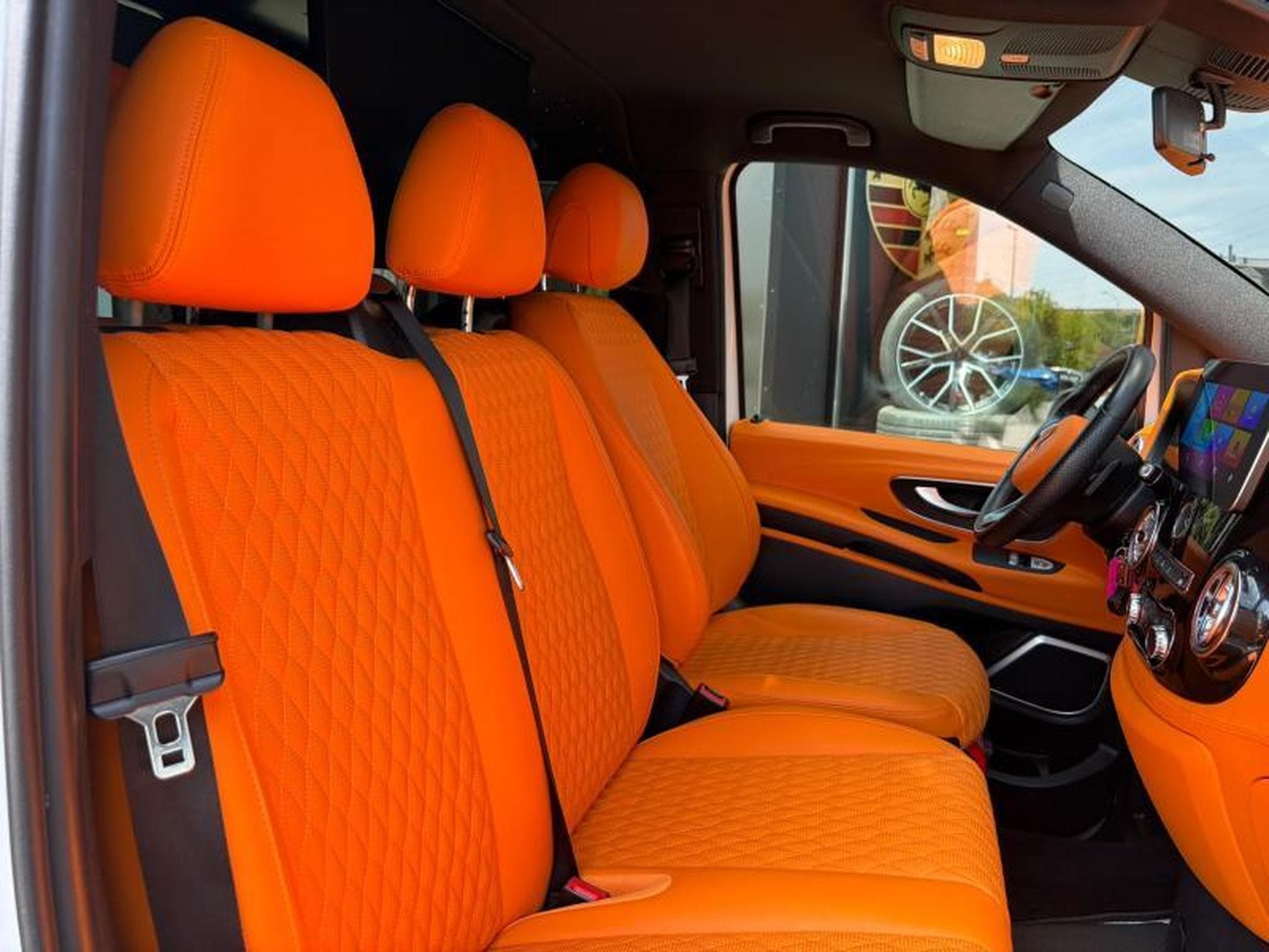 Mercedes Vito Tourer Long VIP Ciel étoilé Cuir orange (2020) - Photo 15