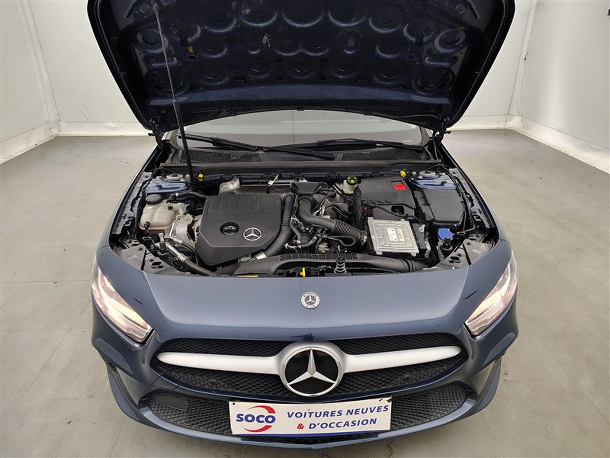 Mercedes A 180 A 180  Business solution NAVI/ LED/JA (2022) - Photo 20