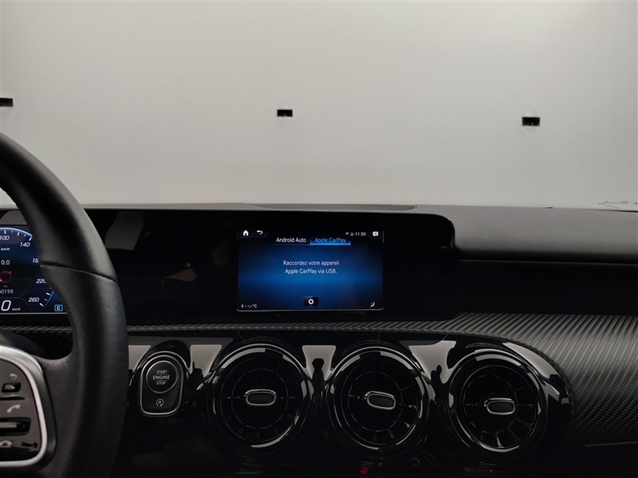 Mercedes A 180 A 180  Business solution NAVI/ LED/JA (2022) - Photo 21