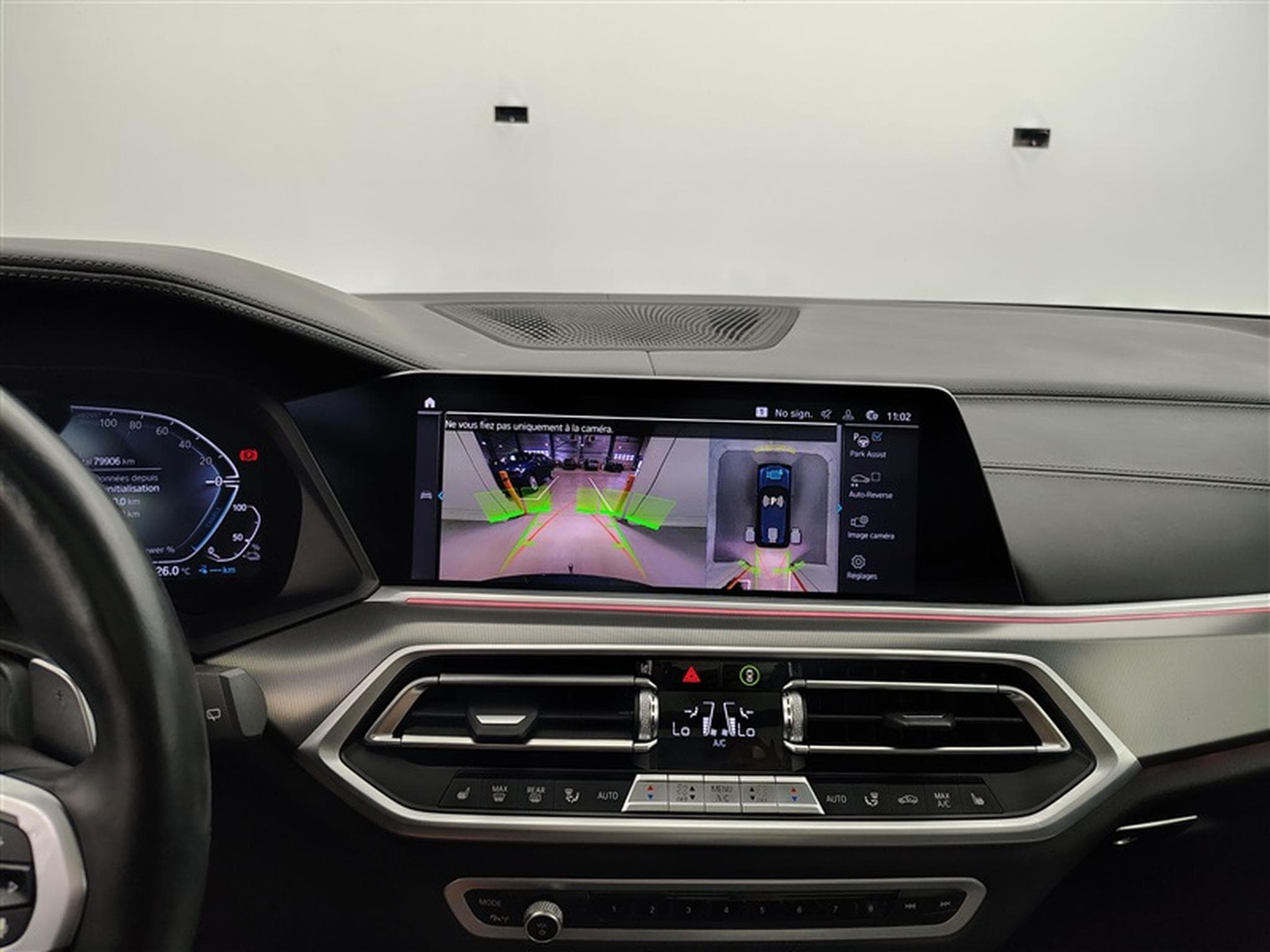 BMW X5 PHEV 3.0A xDrive45e / PACK M / TOIT PANO / LAZER / (2022) - Photo 18