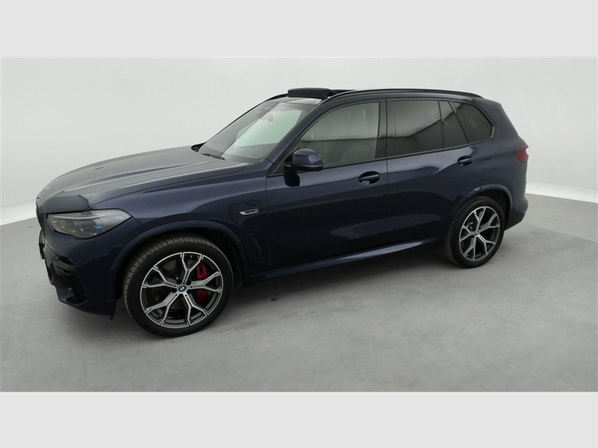 BMW X5 PHEV 3.0A xDrive45e / PACK M / TOIT PANO / LAZER / (2022) - Photo 25