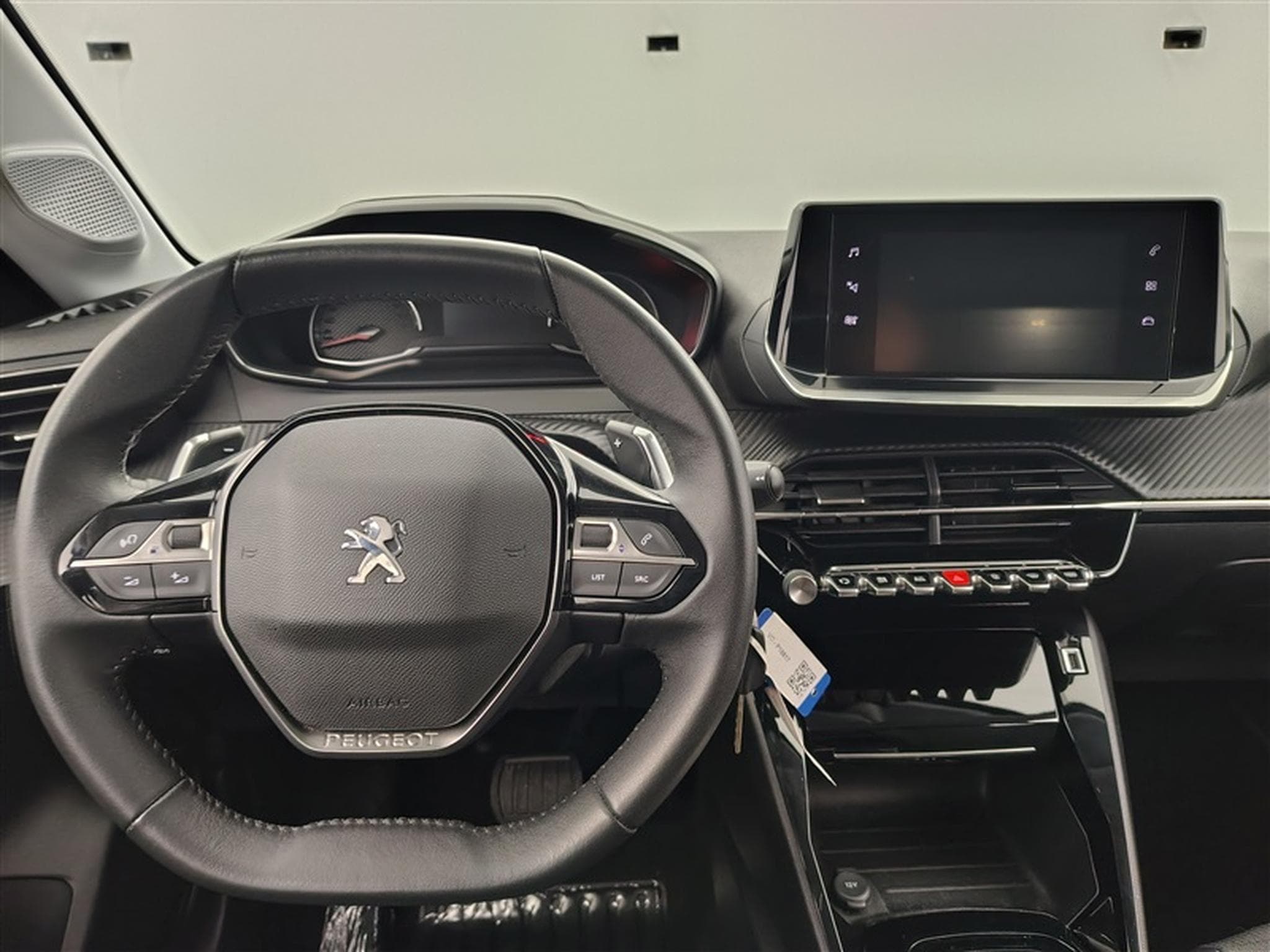 Peugeot 208 1.2i PureTech 100Cv EAT8 Allure NAVI / CARPLAY / CAMERA (2022) - Photo 9